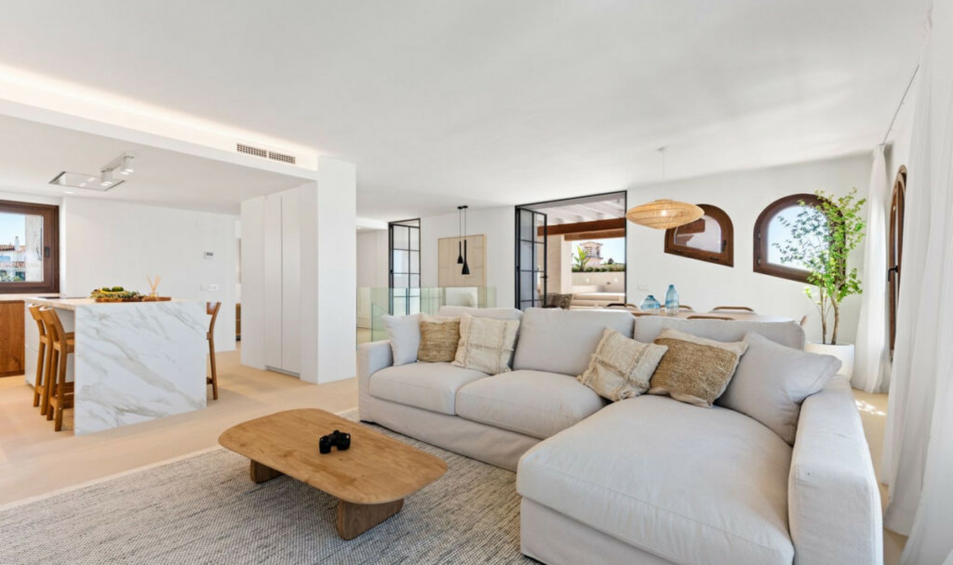 Resale - Apartment -
La Duquesa