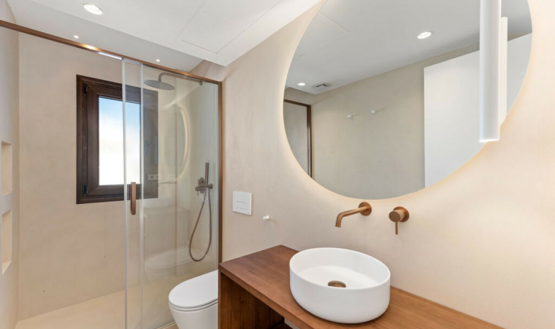 Resale - Apartment -
La Duquesa