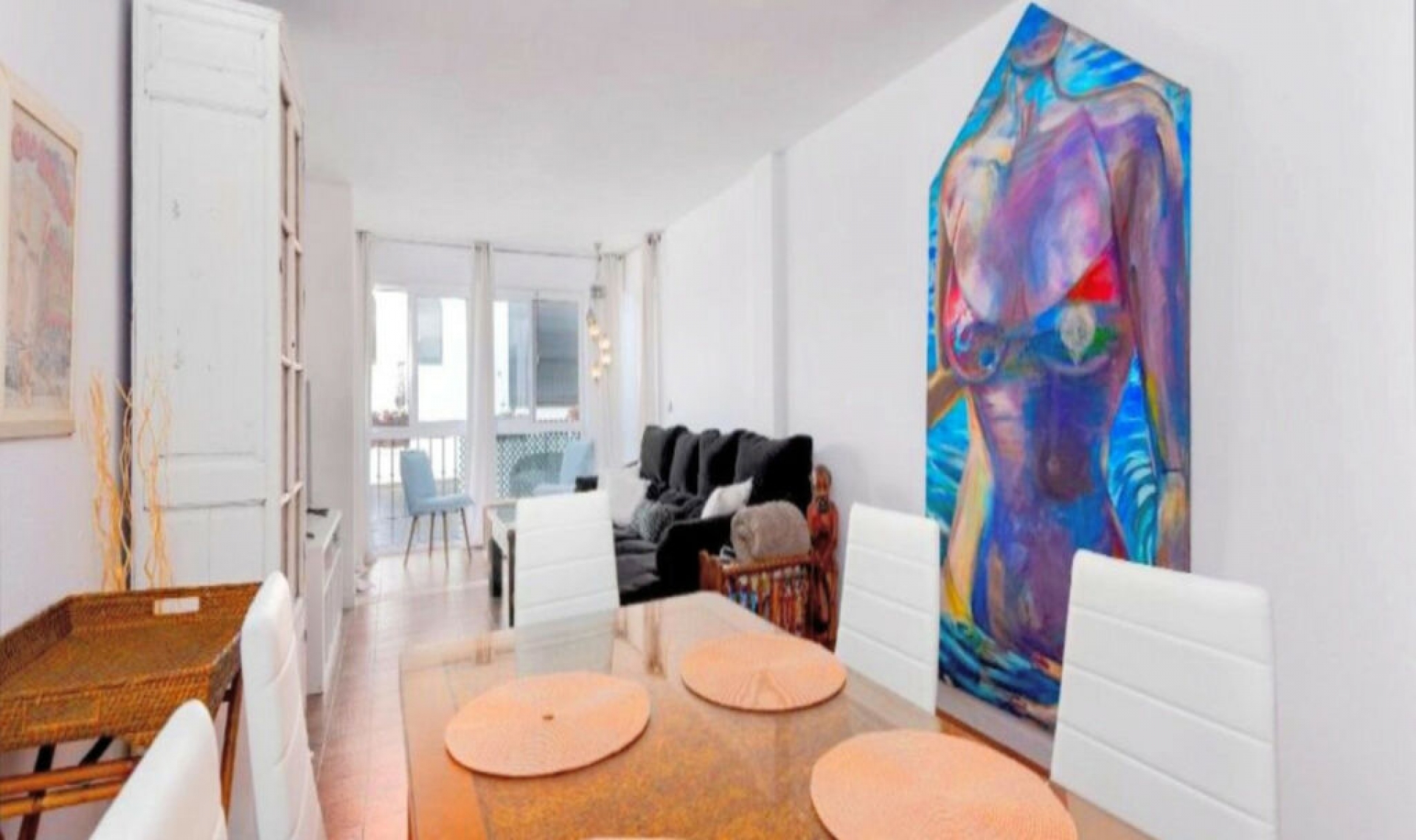 Resale - Apartment -
La Duquesa