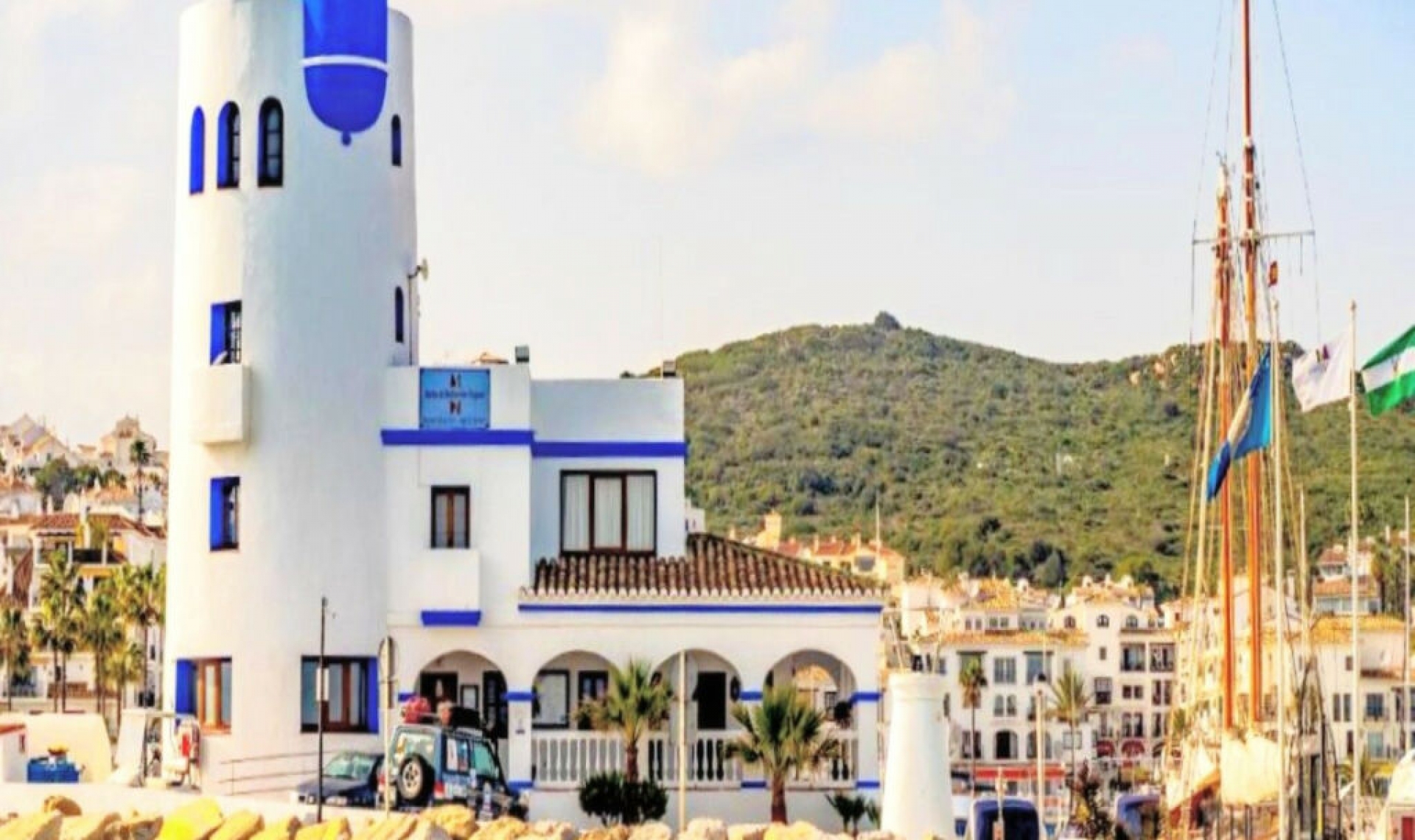 Resale - Apartment -
La Duquesa