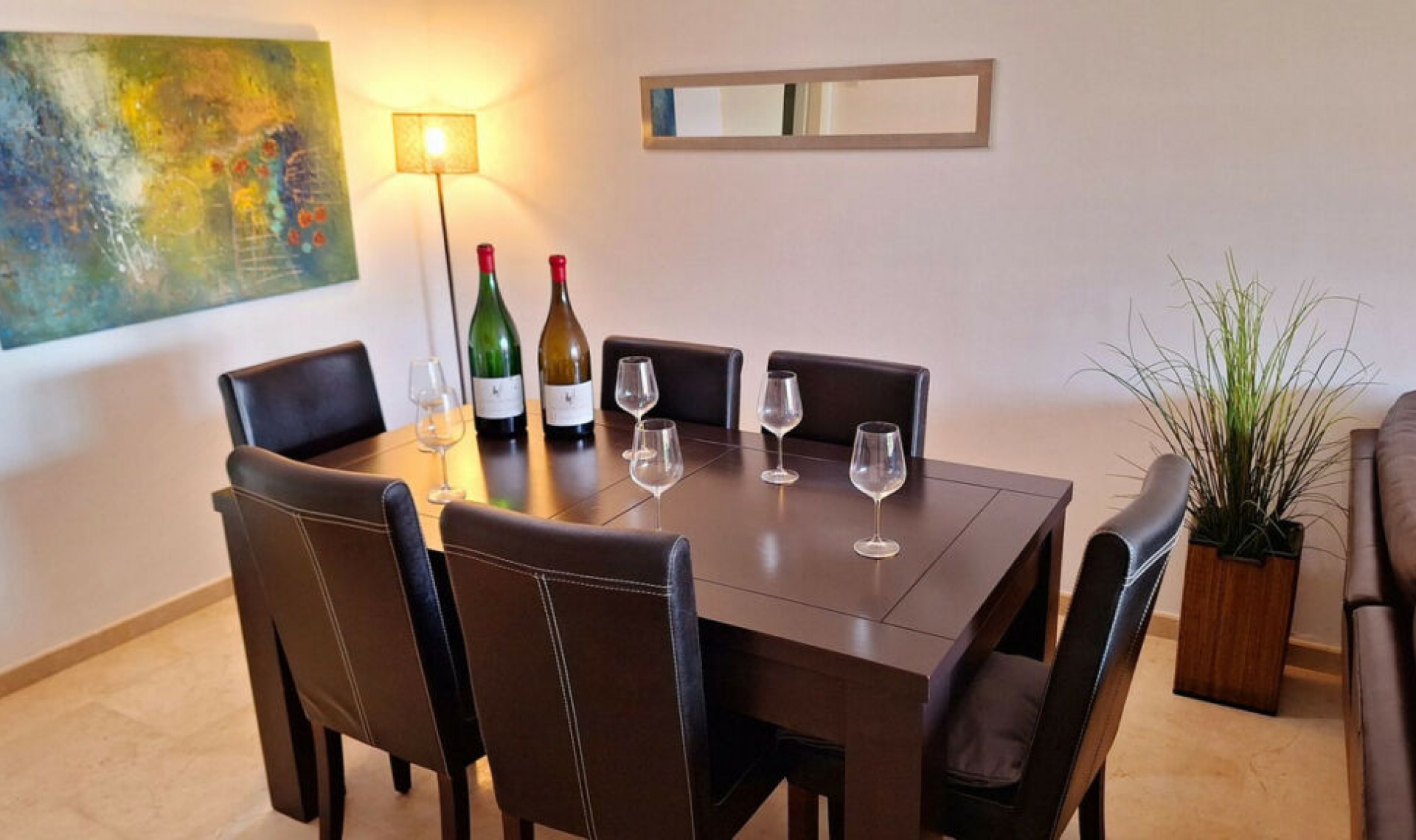 Resale - Apartment -
La Duquesa