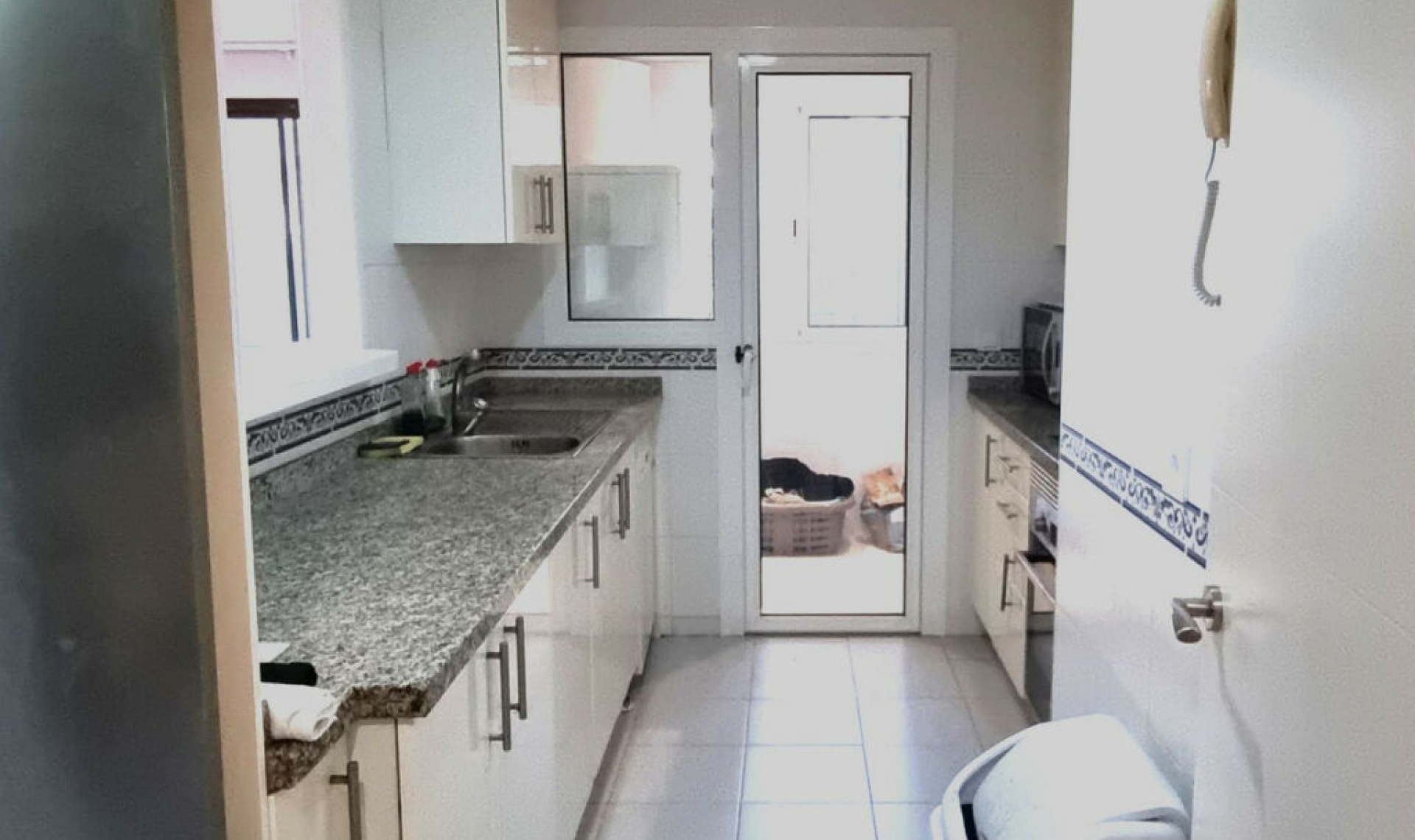 Resale - Apartment -
La Duquesa