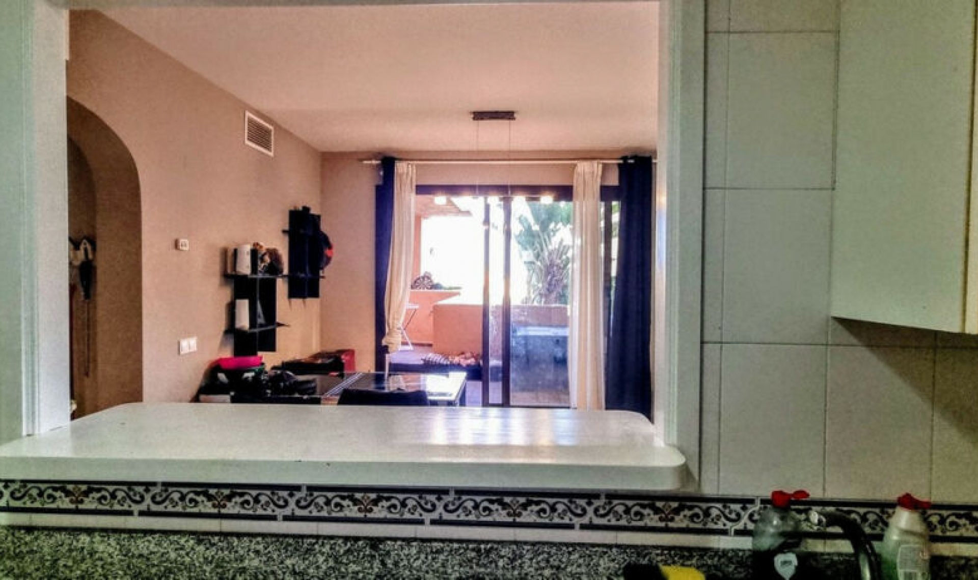 Resale - Apartment -
La Duquesa