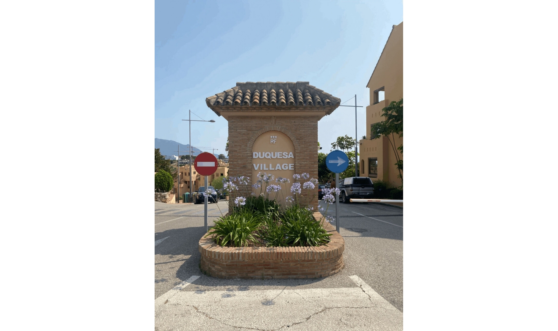 Resale - Apartment -
La Duquesa