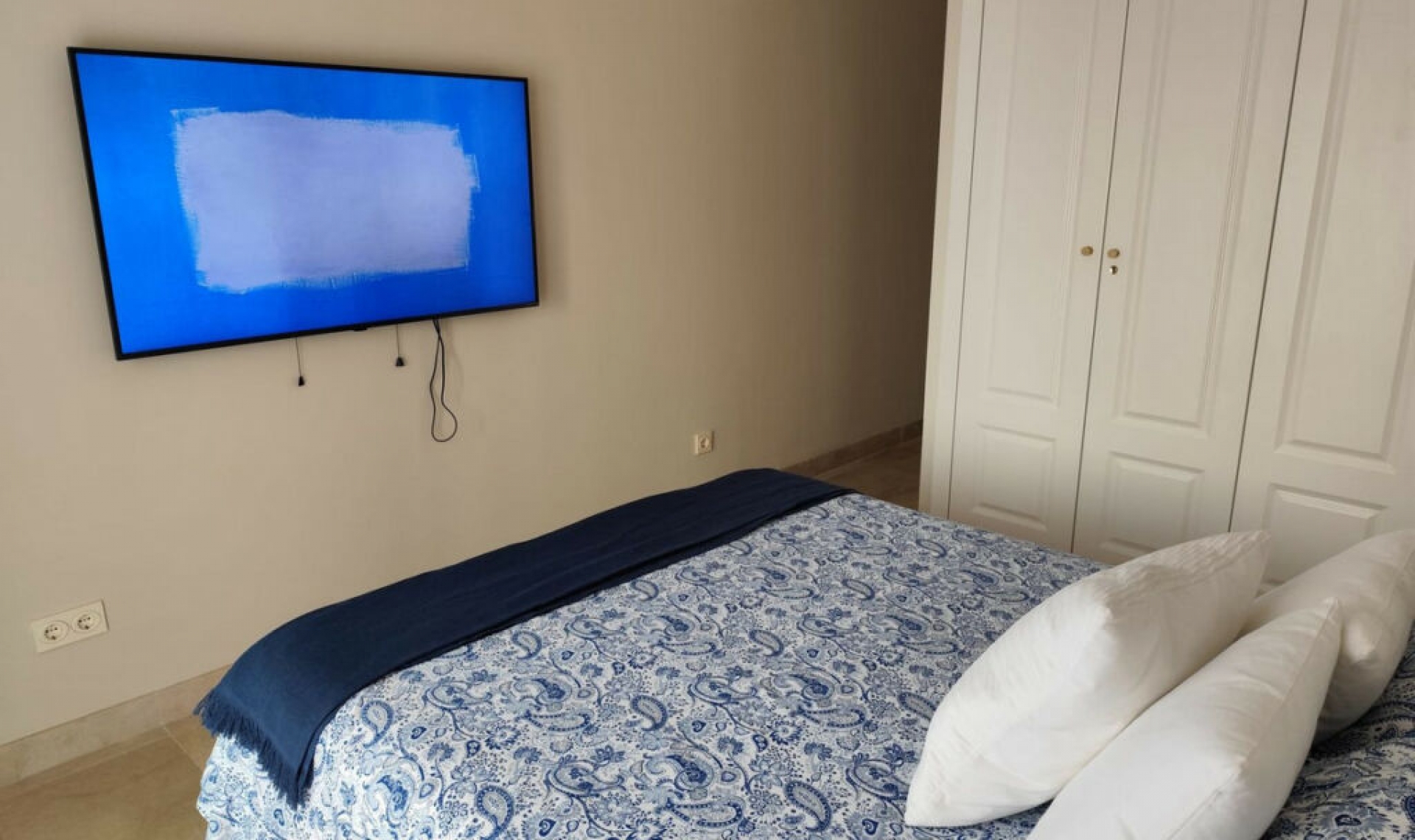 Resale - Apartment -
La Duquesa