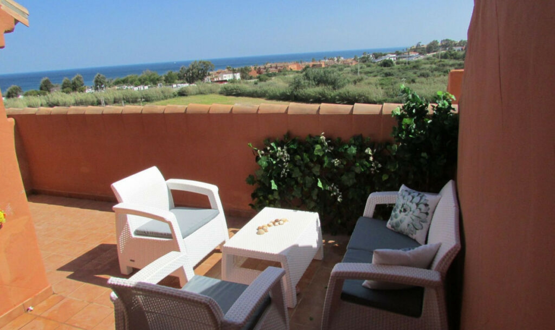 Resale - Apartment -
La Duquesa