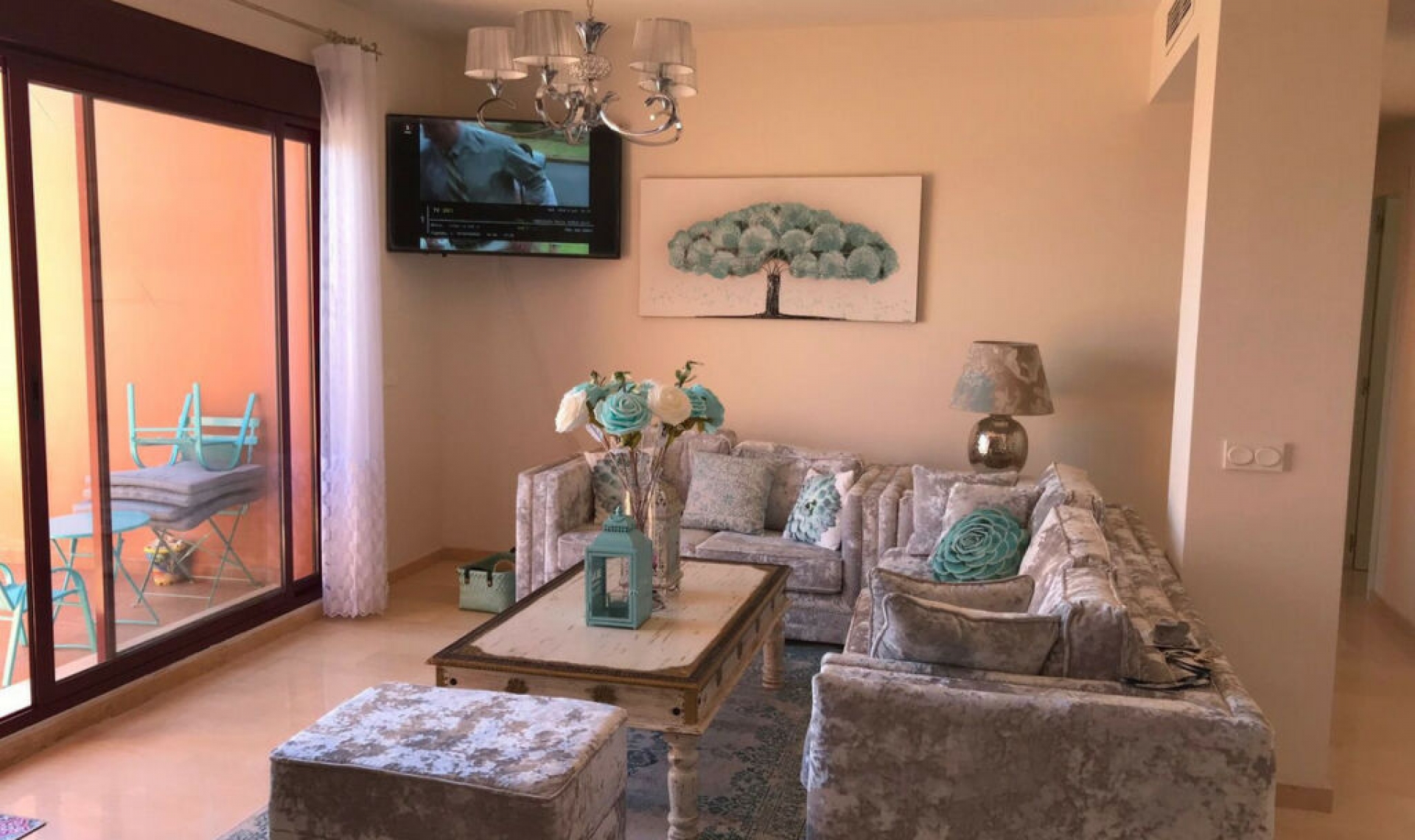 Resale - Apartment -
La Duquesa