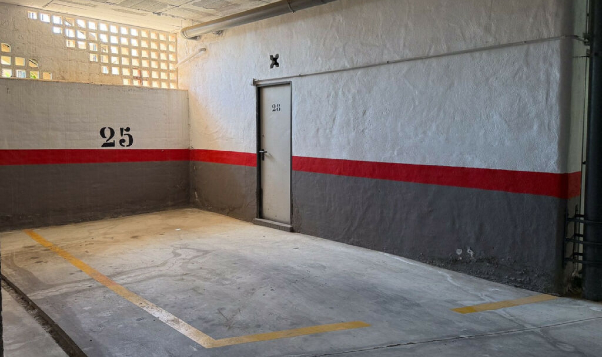 Resale - Apartment -
La Duquesa