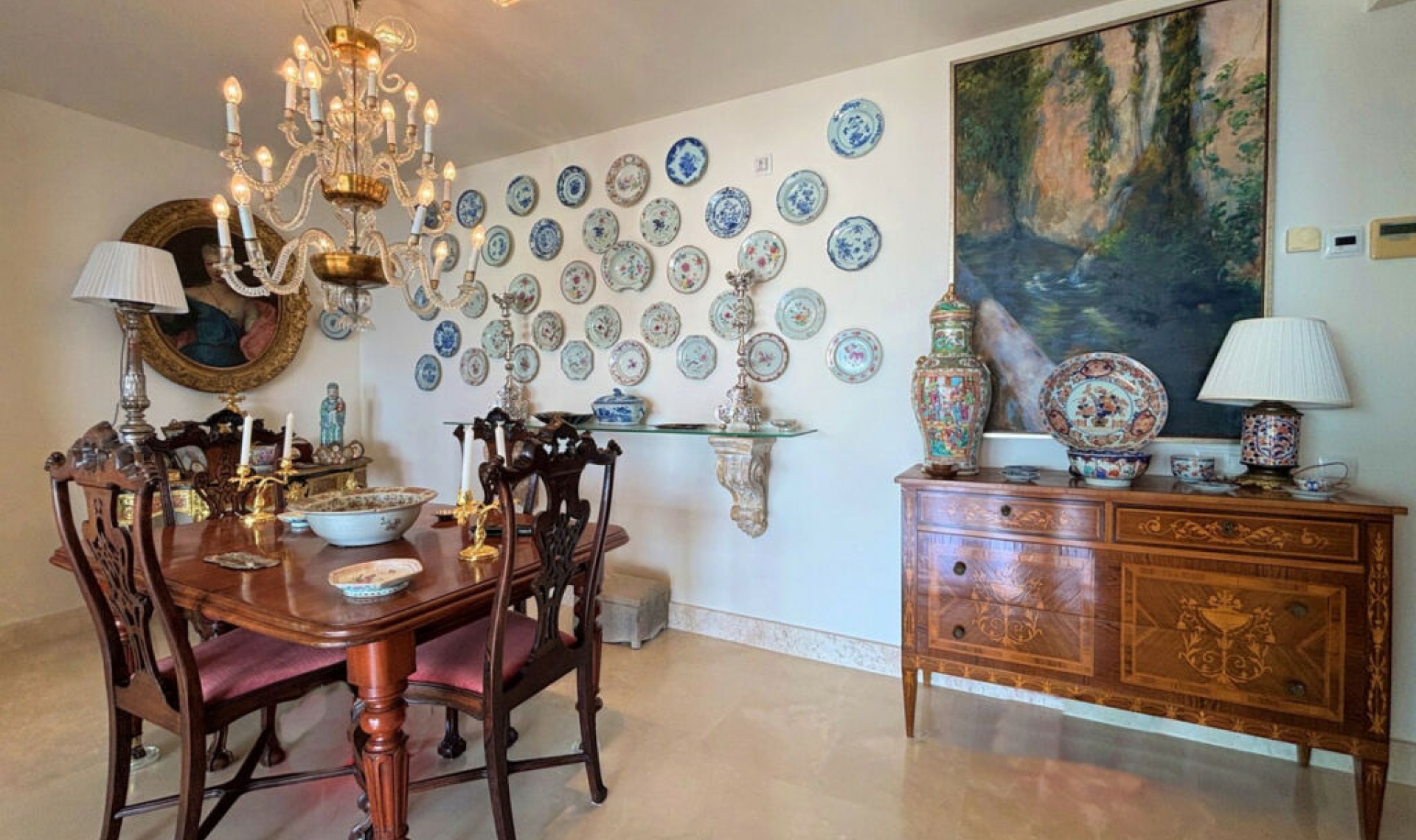 Resale - Apartment -
La Duquesa