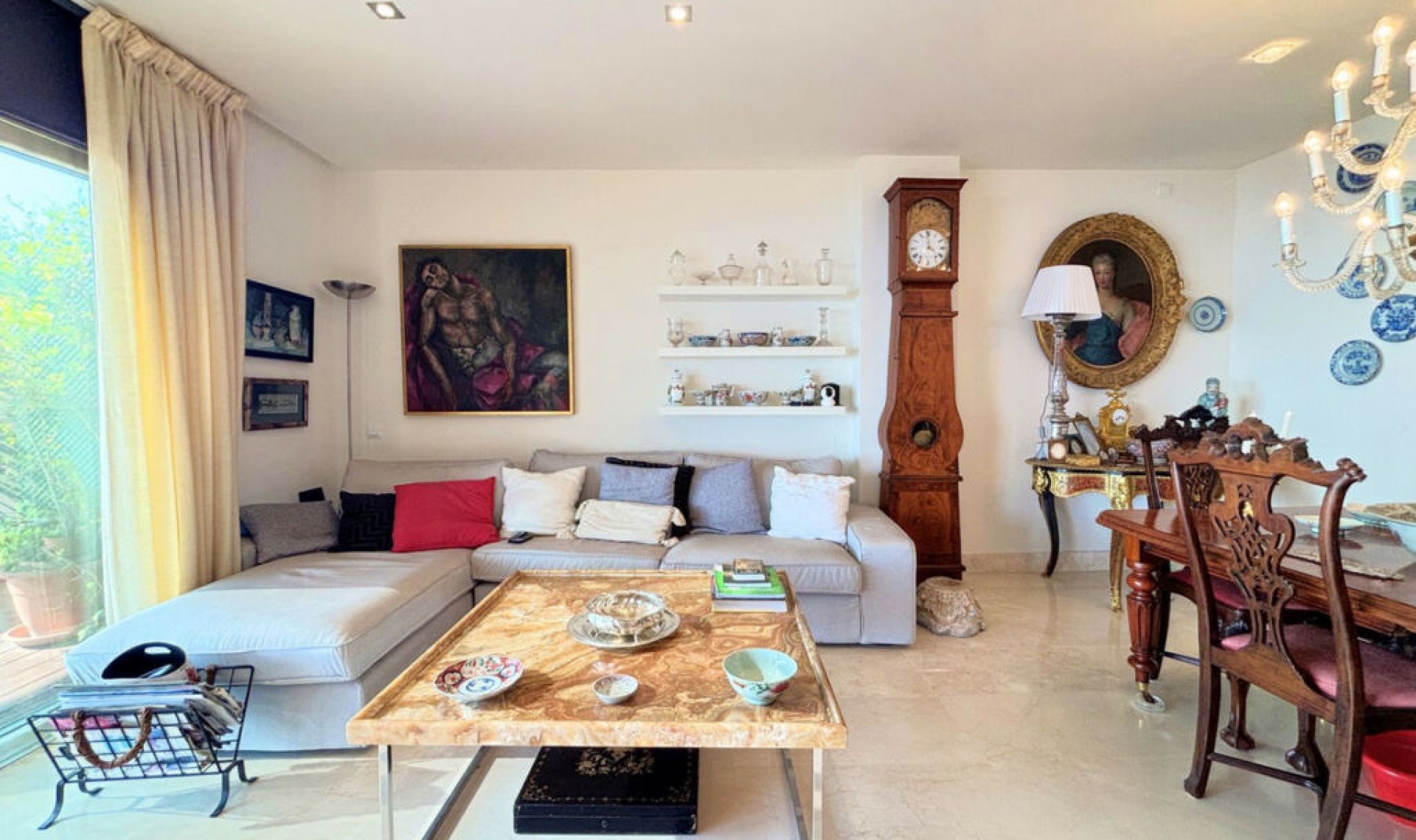 Resale - Apartment -
La Duquesa