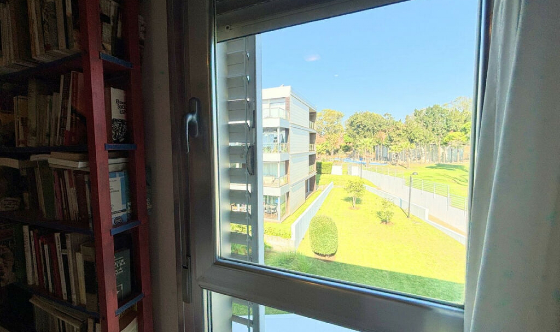 Resale - Apartment -
La Duquesa