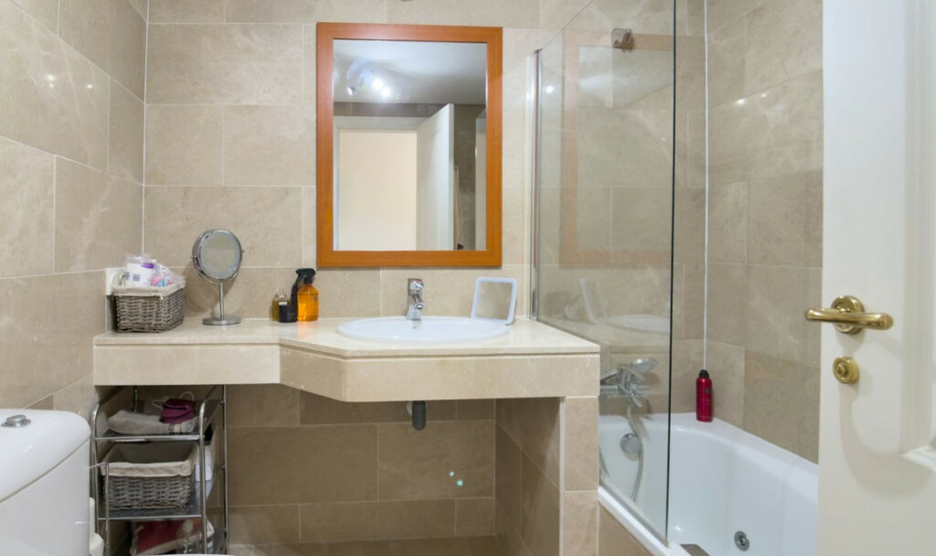 Resale - Apartment -
La Duquesa