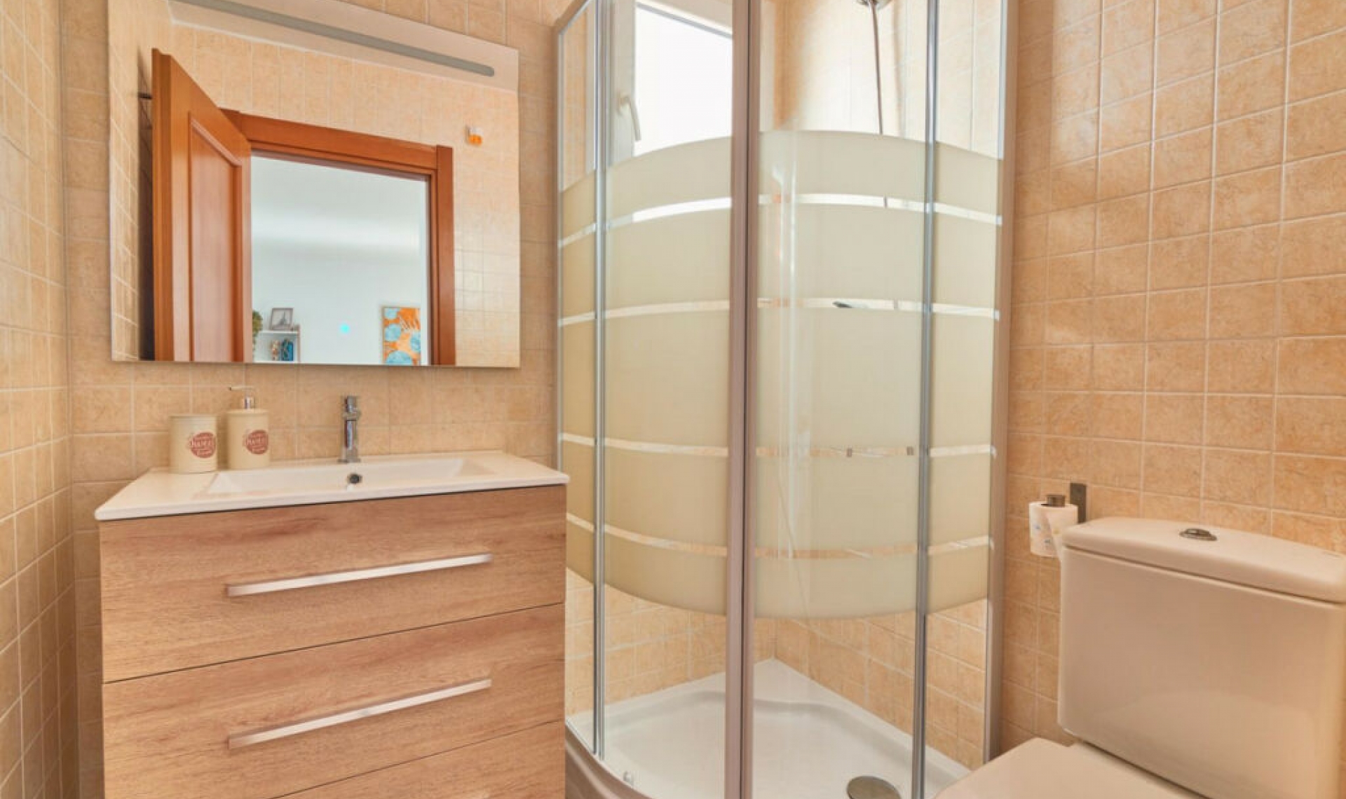 Resale - Apartment -
La Duquesa