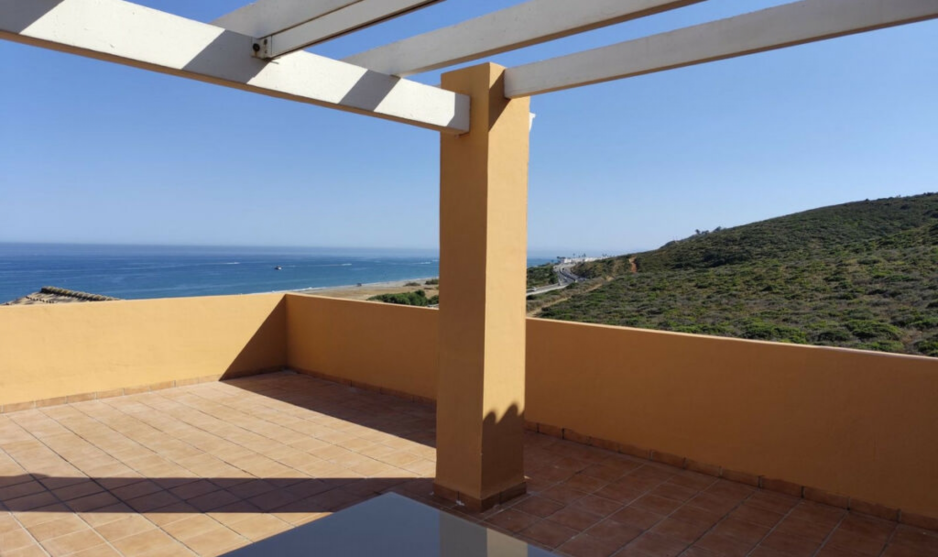 Resale - Apartment -
La Duquesa