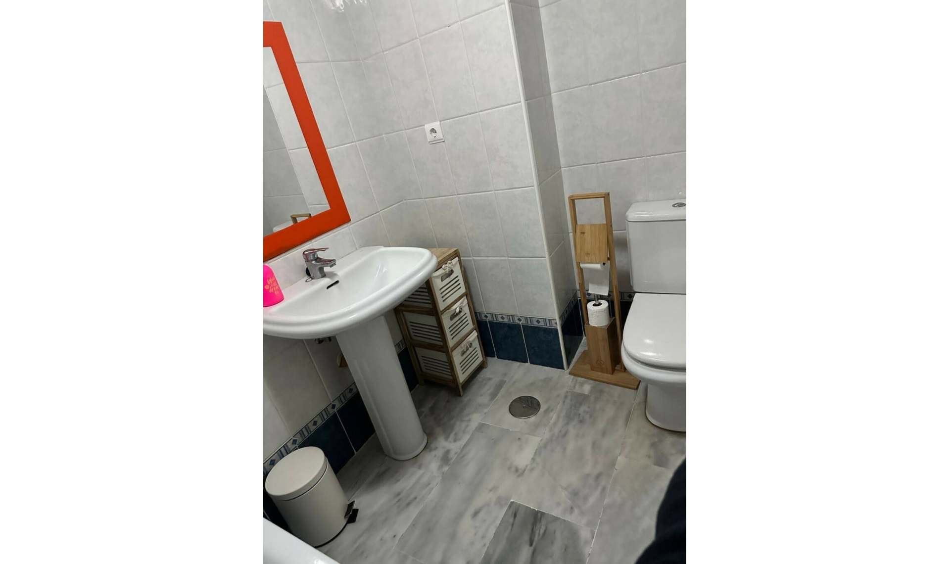 Resale - Apartment -
La Duquesa