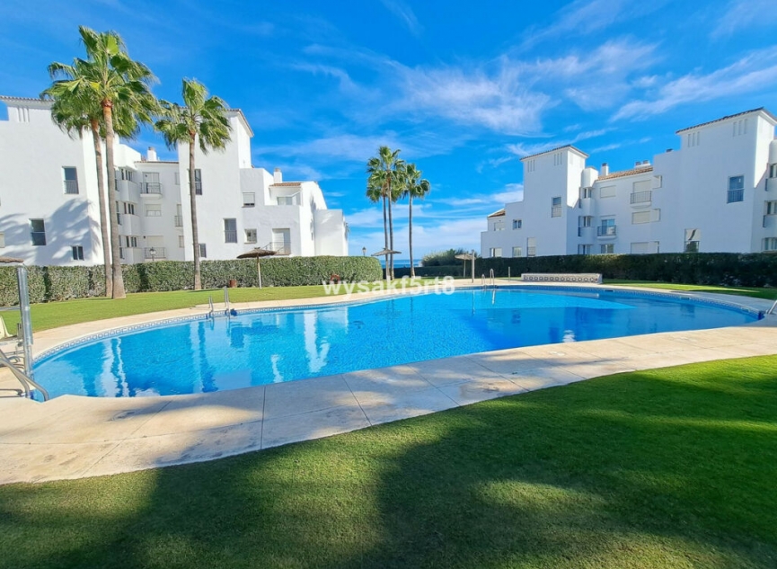 Resale - Apartment -
La Duquesa