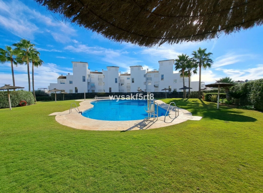 Resale - Apartment -
La Duquesa