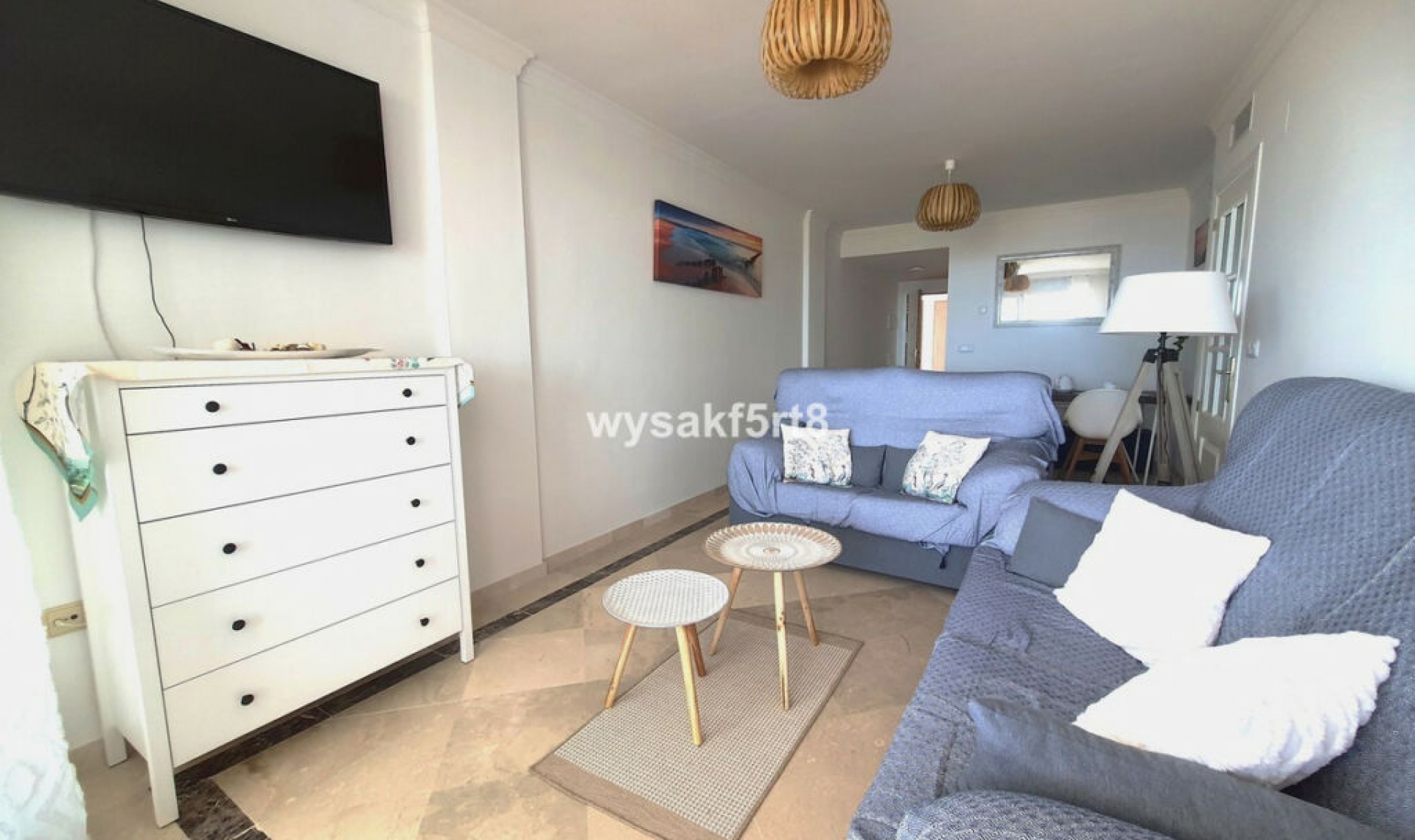 Resale - Apartment -
La Duquesa