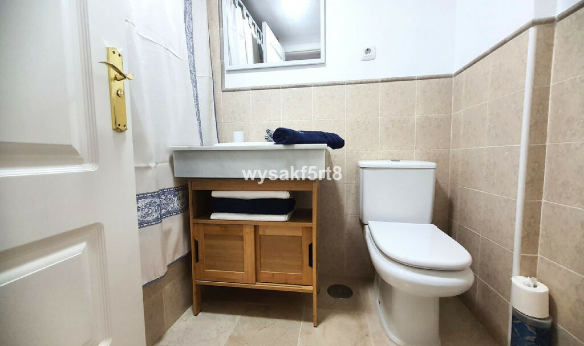 Resale - Apartment -
La Duquesa