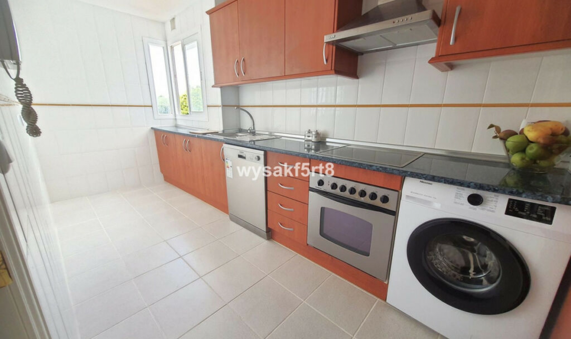 Resale - Apartment -
La Duquesa