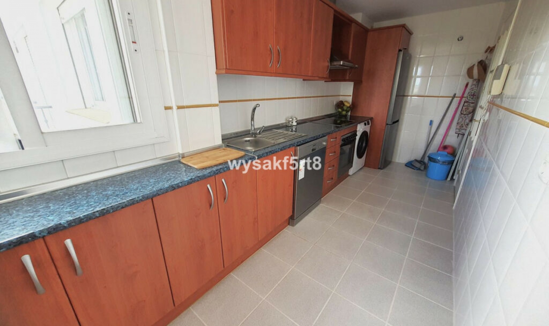 Resale - Apartment -
La Duquesa