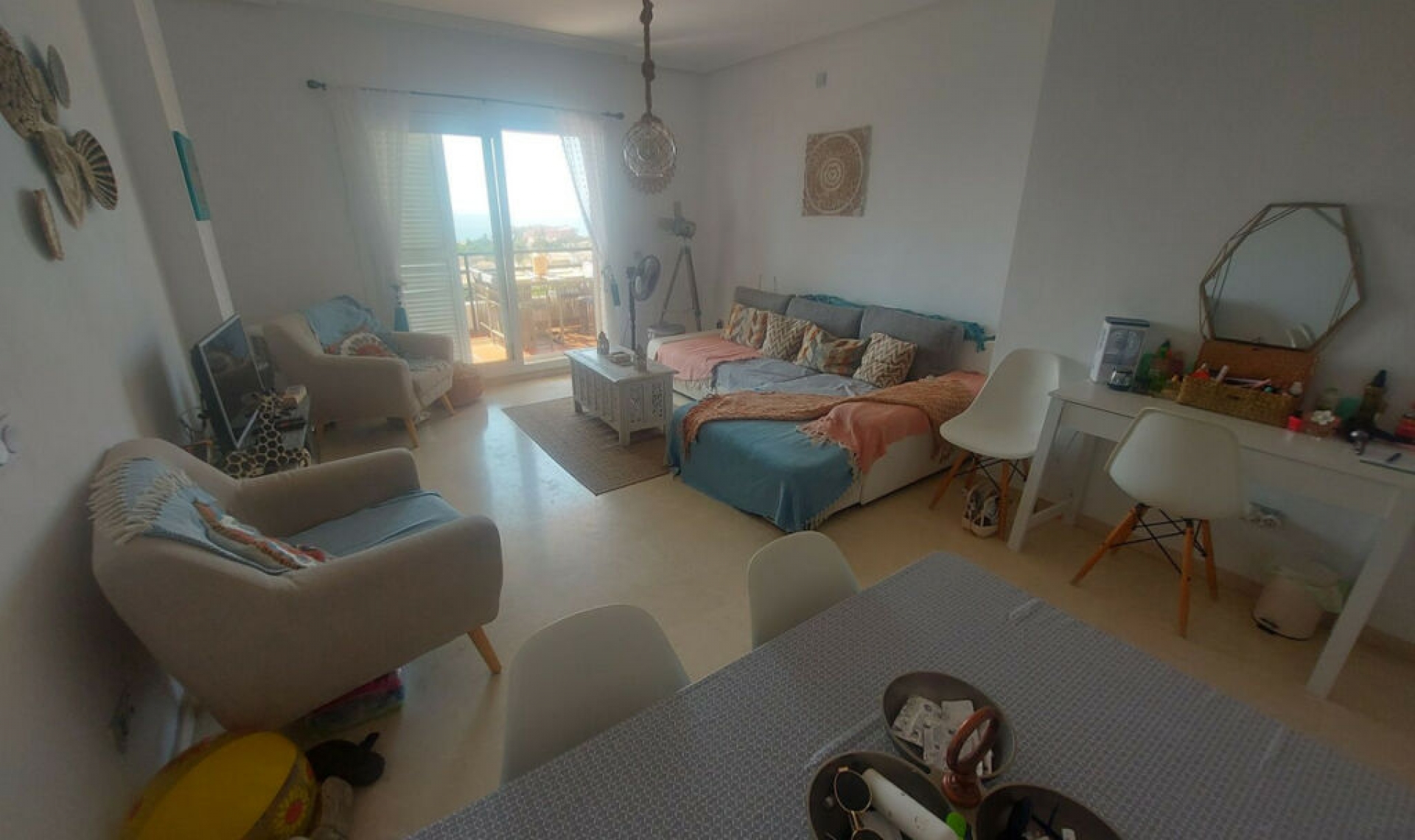 Resale - Apartment -
La Duquesa