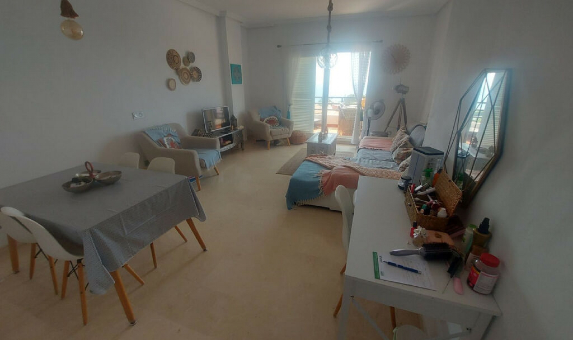 Resale - Apartment -
La Duquesa