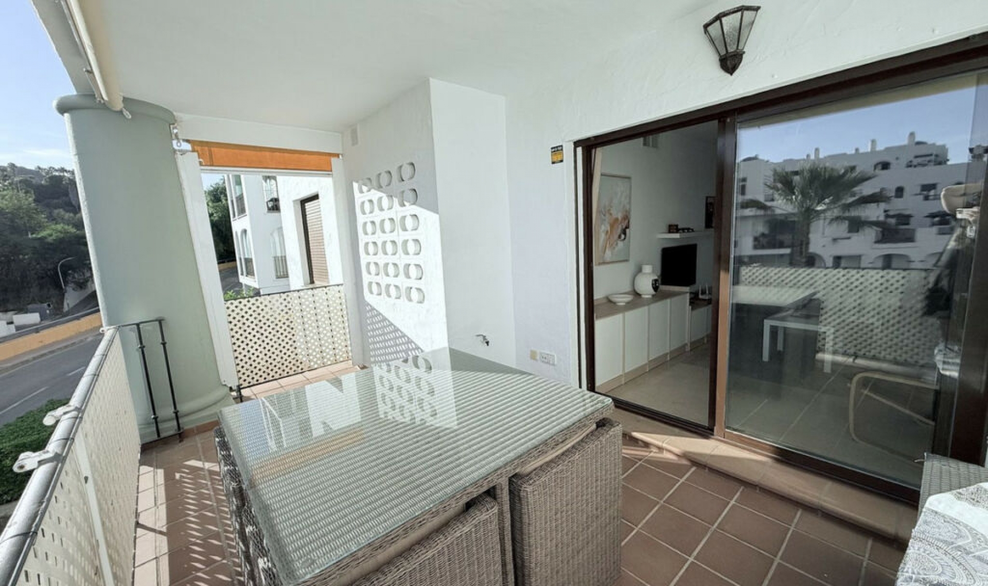 Resale - Apartment -
La Duquesa