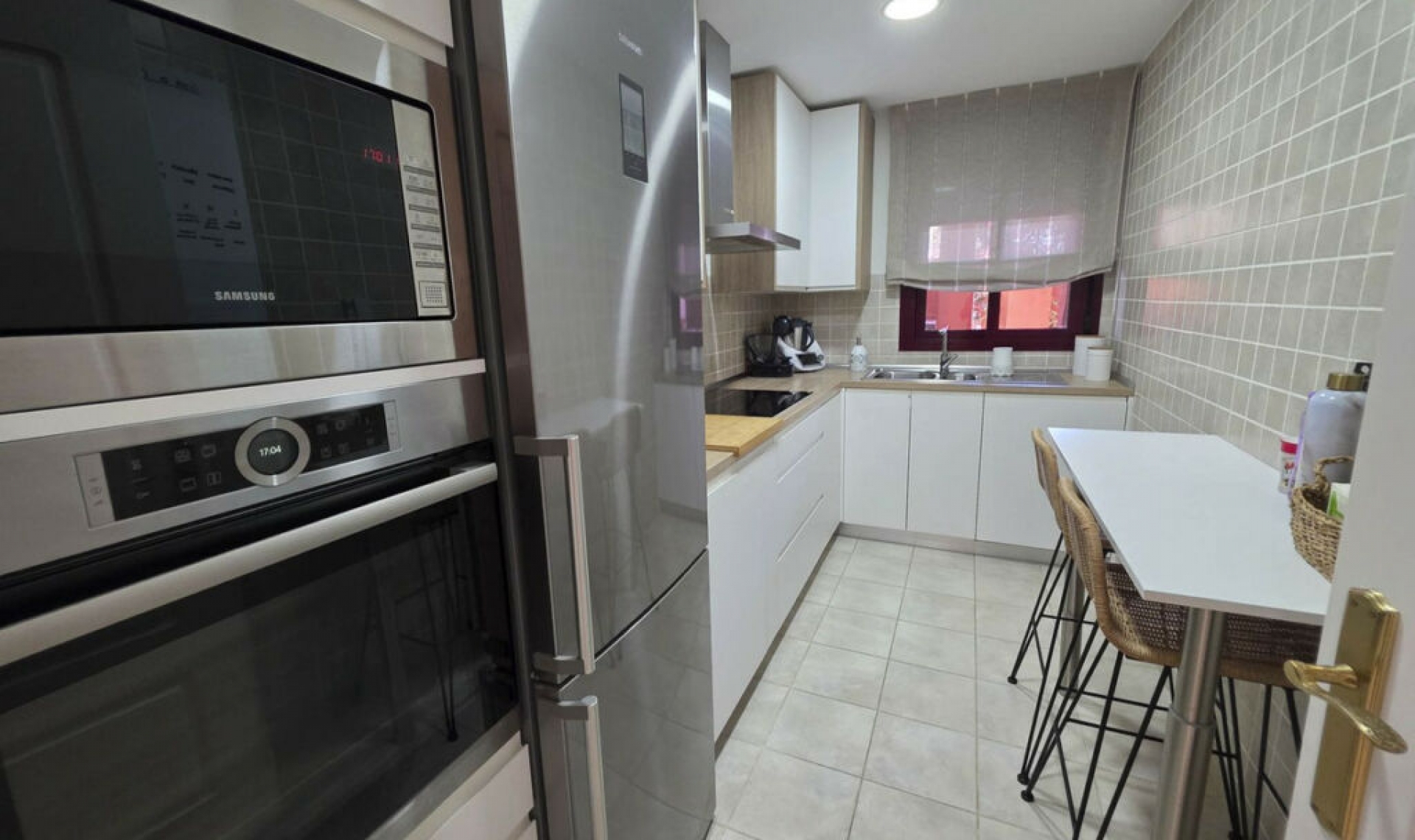 Resale - Apartment -
La Duquesa