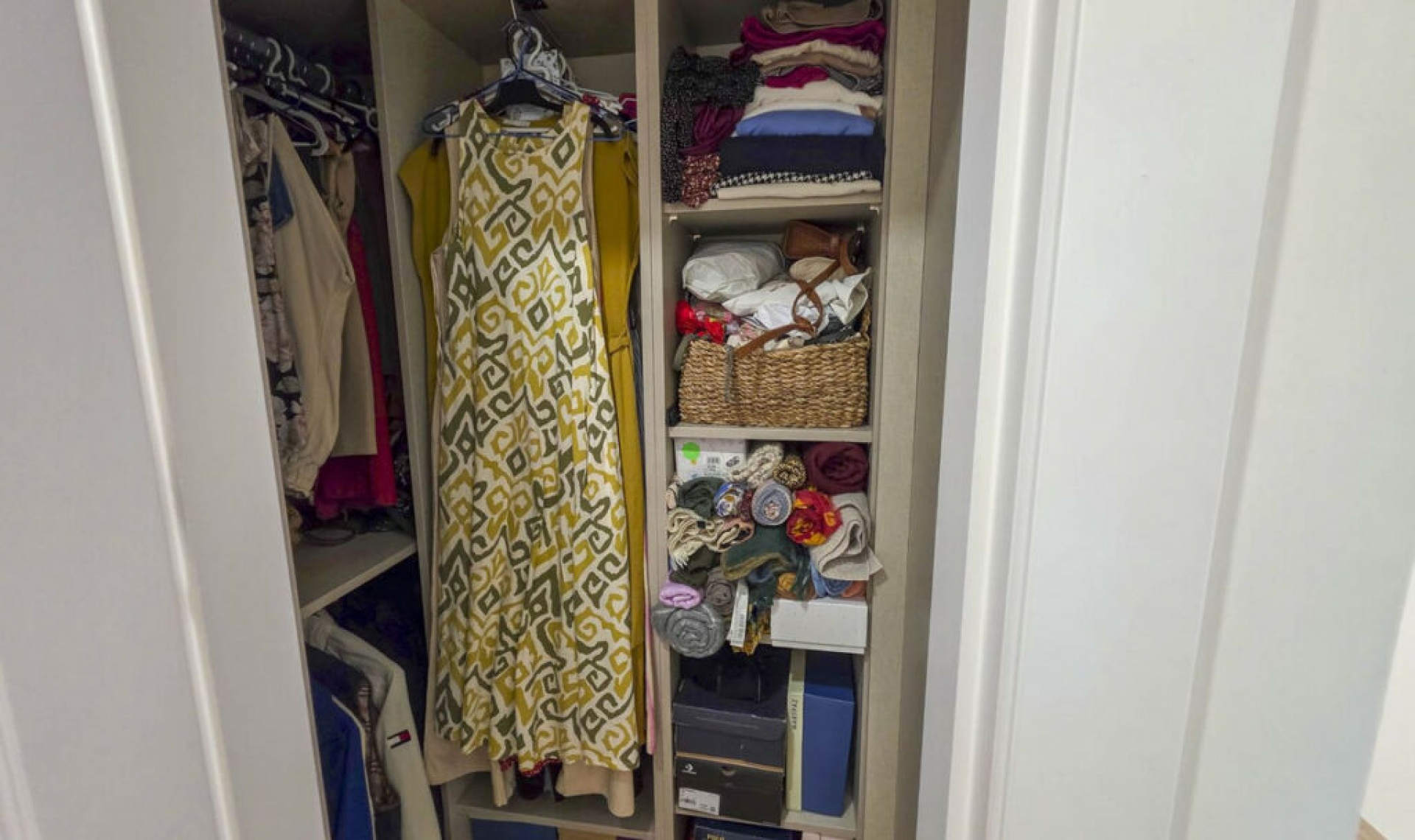 Resale - Apartment -
La Duquesa