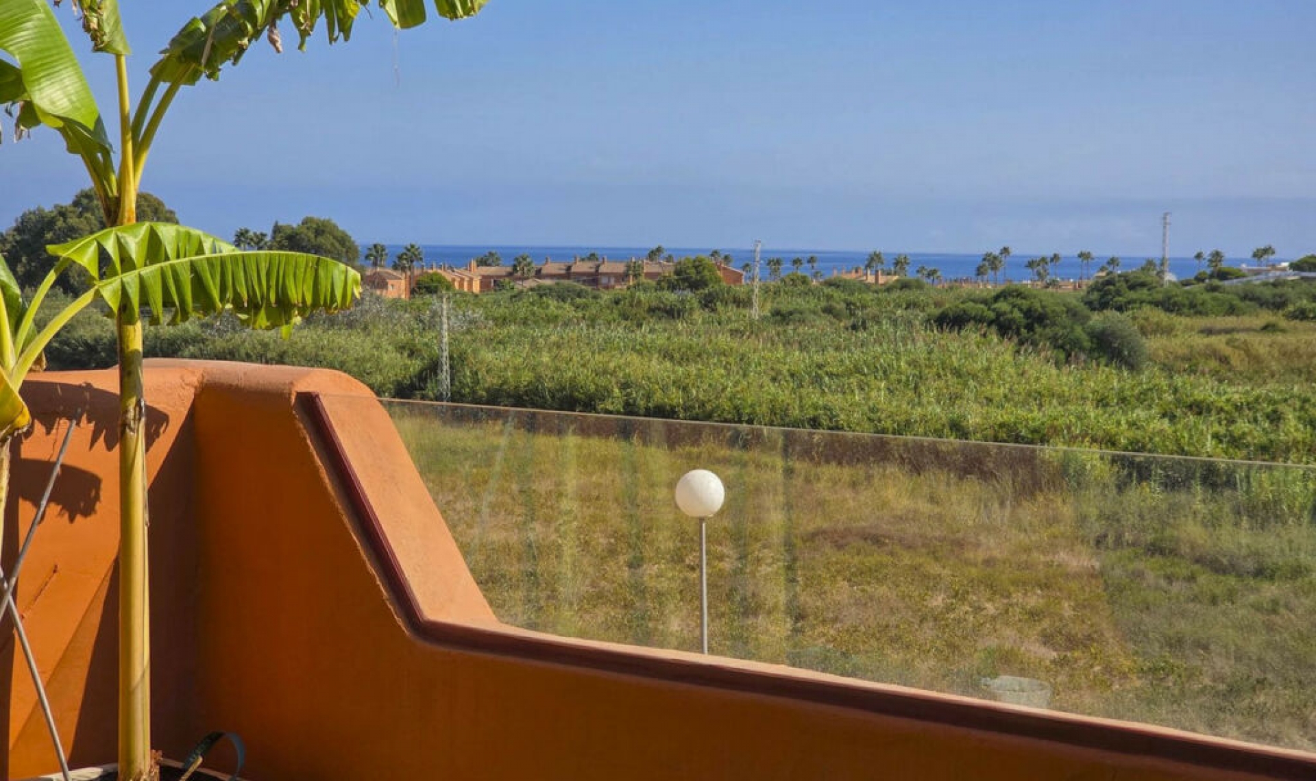 Resale - Apartment -
La Duquesa