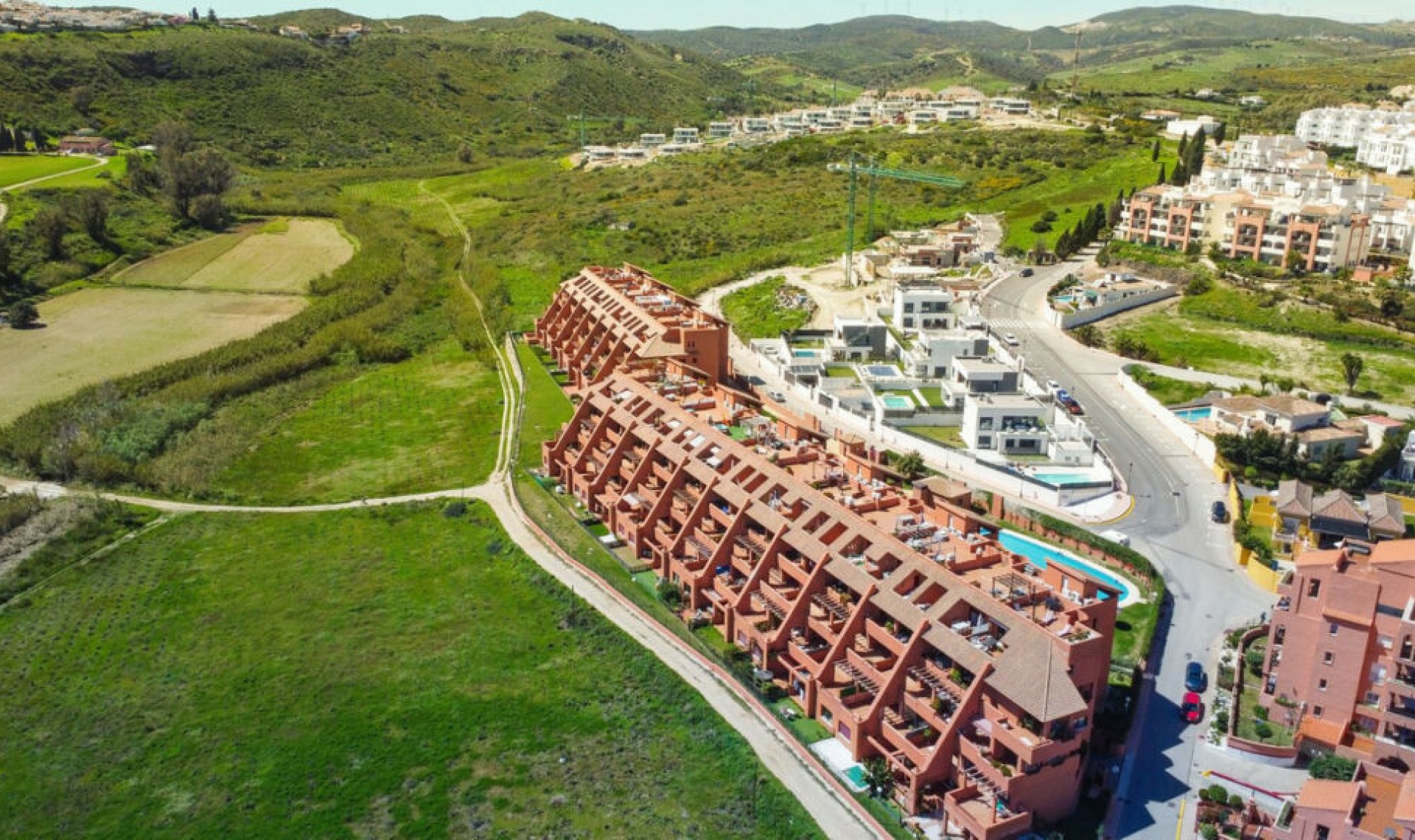 Resale - Apartment -
La Duquesa