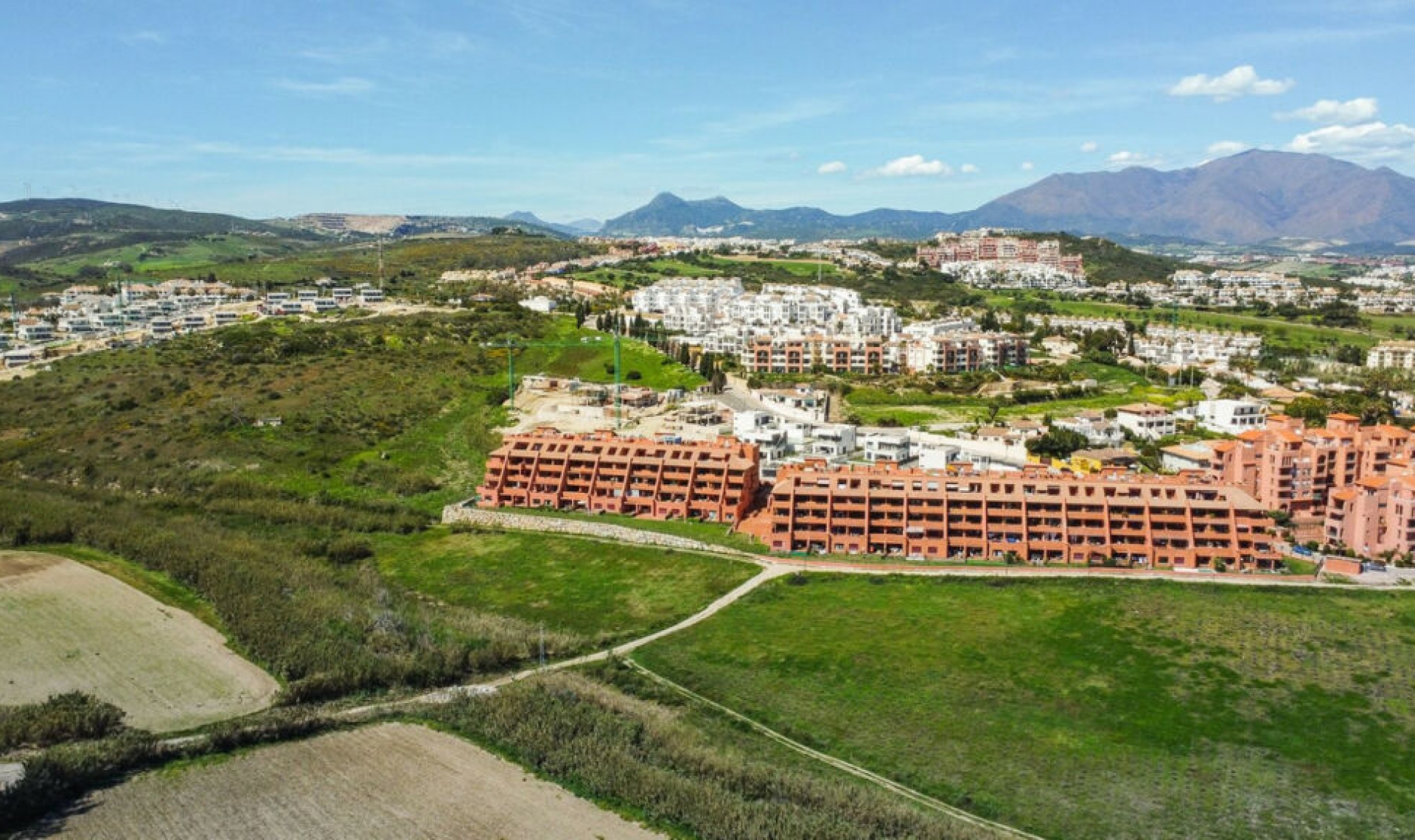 Resale - Apartment -
La Duquesa