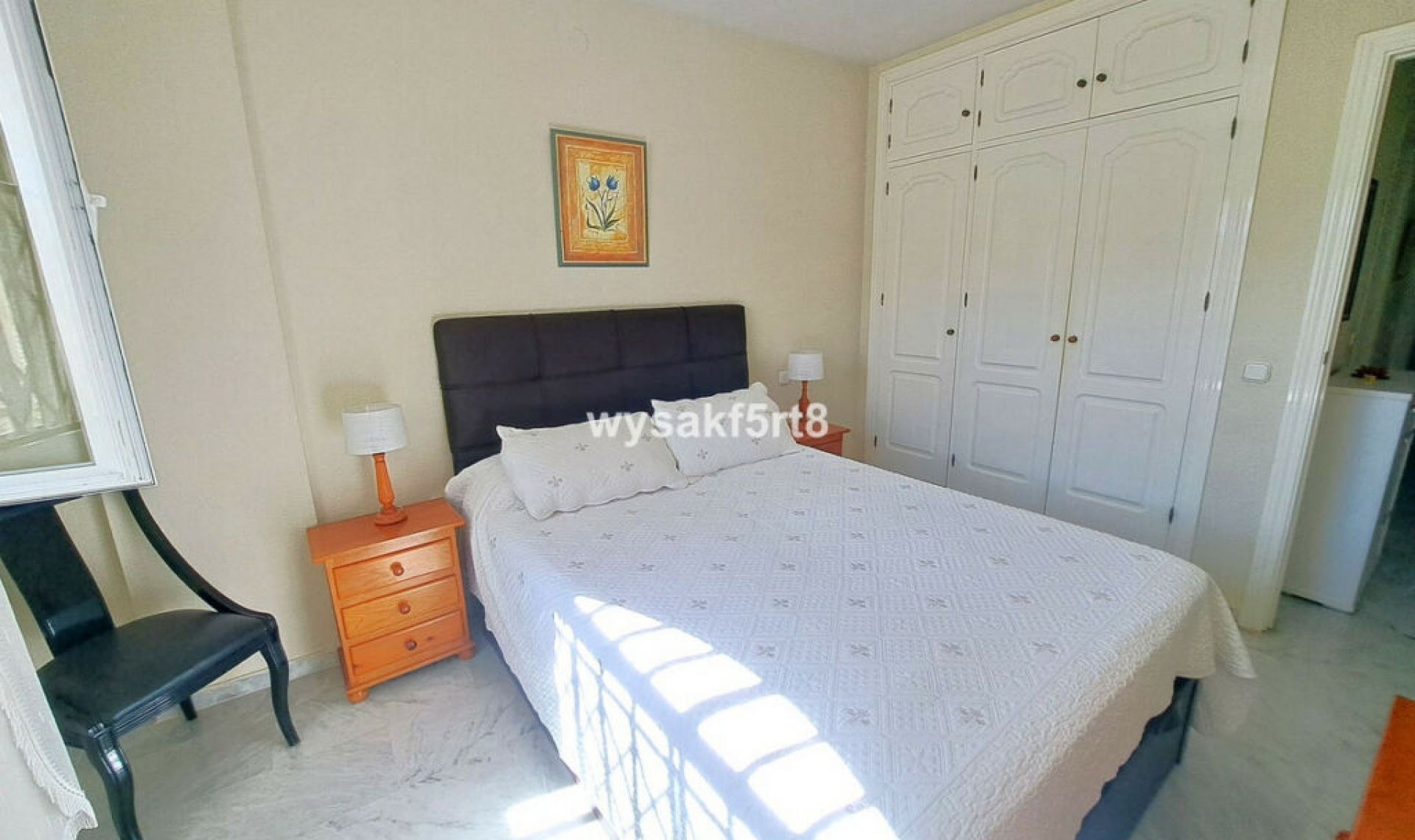 Resale - Apartment -
La Duquesa