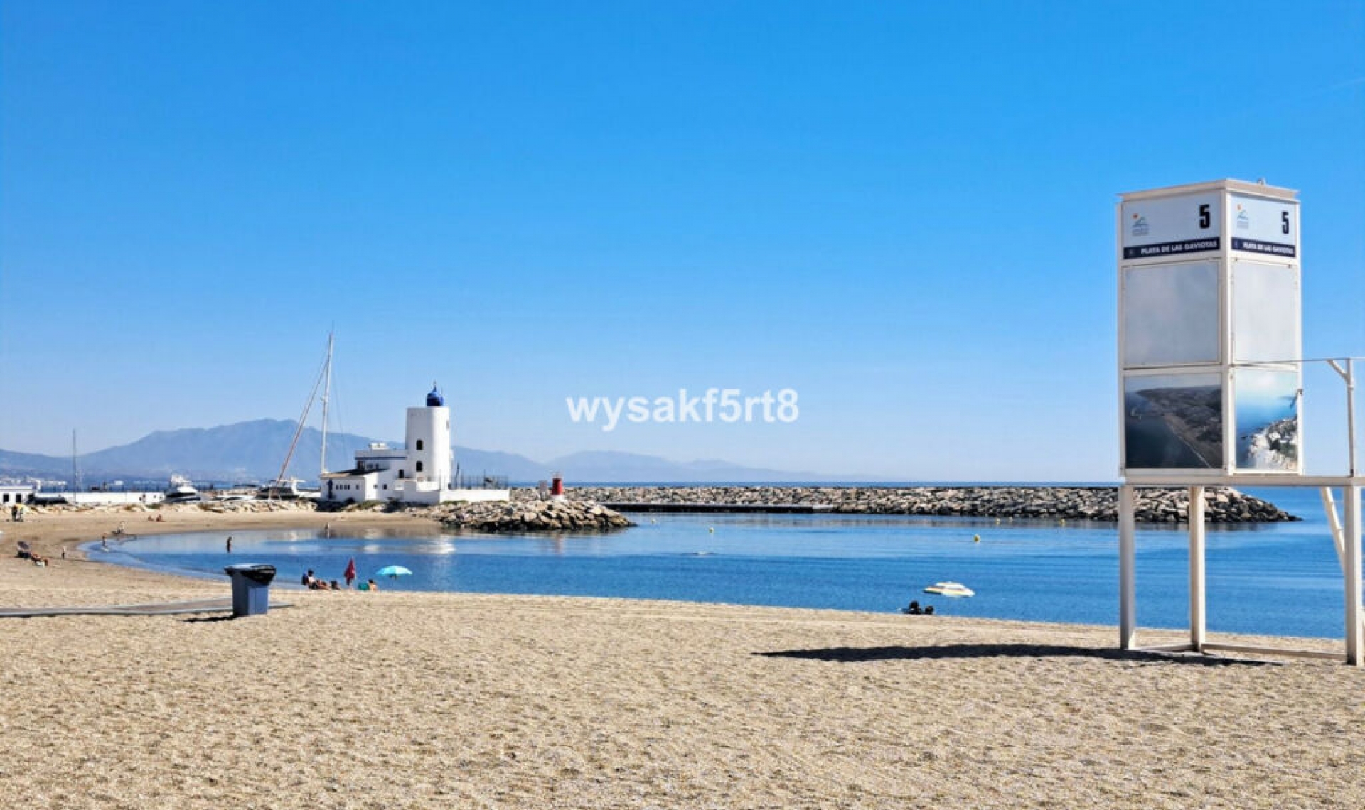 Resale - Apartment -
La Duquesa