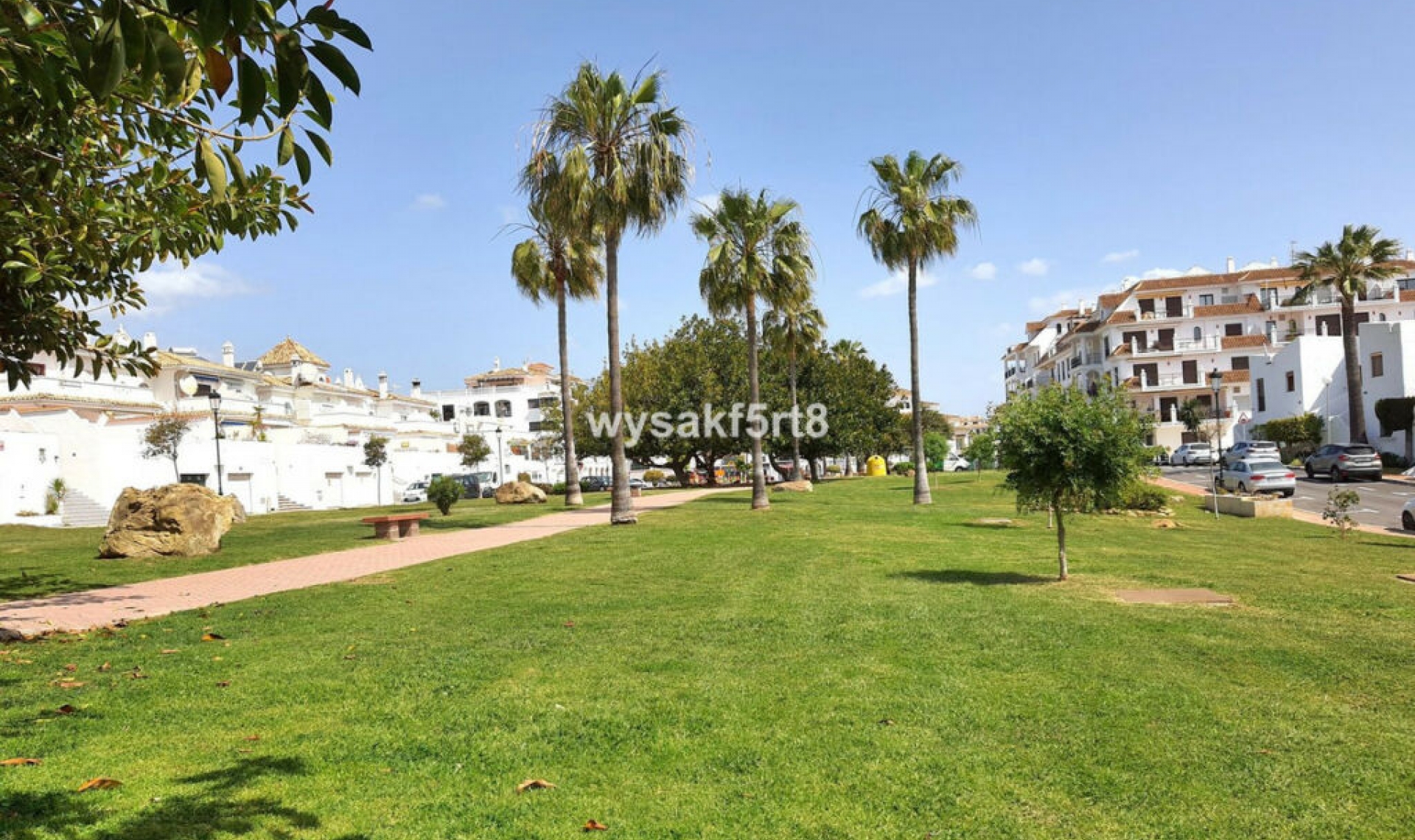 Resale - Apartment -
La Duquesa