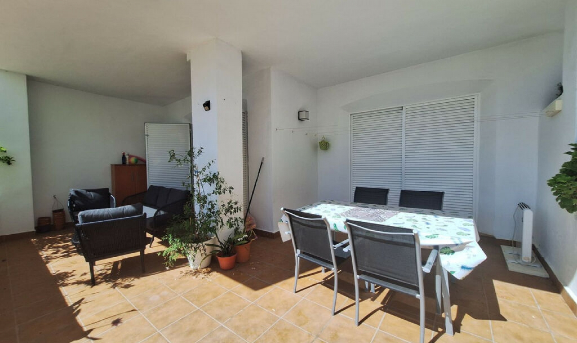 Resale - Apartment -
La Duquesa