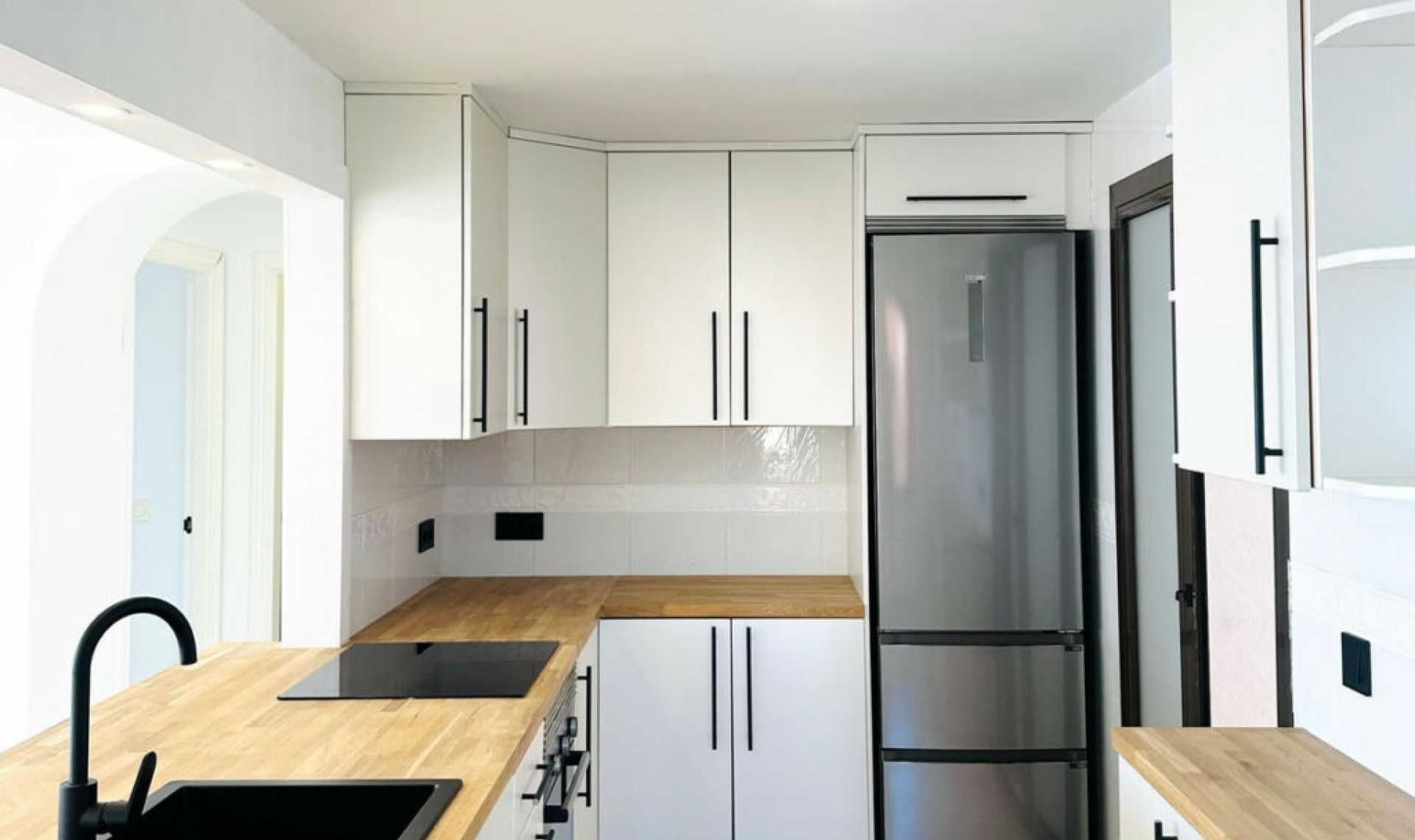 Resale - Apartment -
La Duquesa
