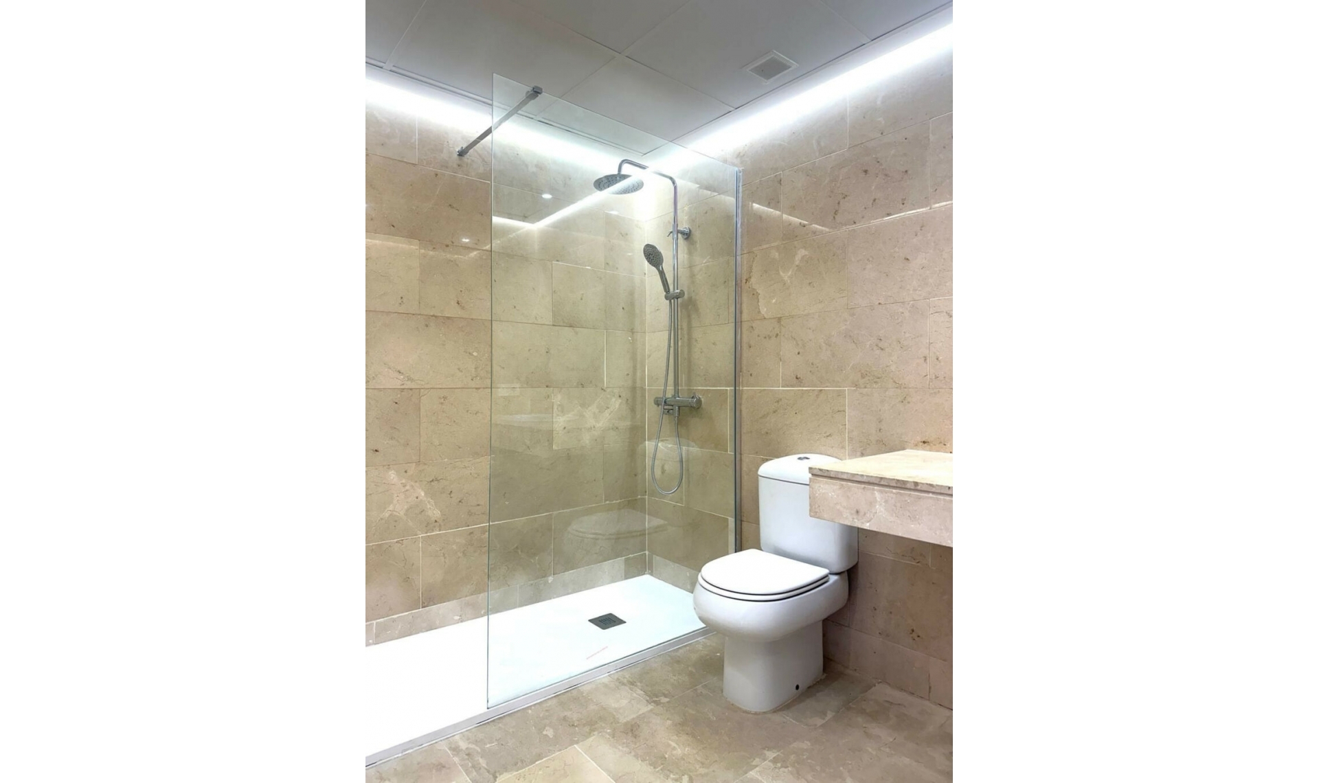 Resale - Apartment -
La Duquesa