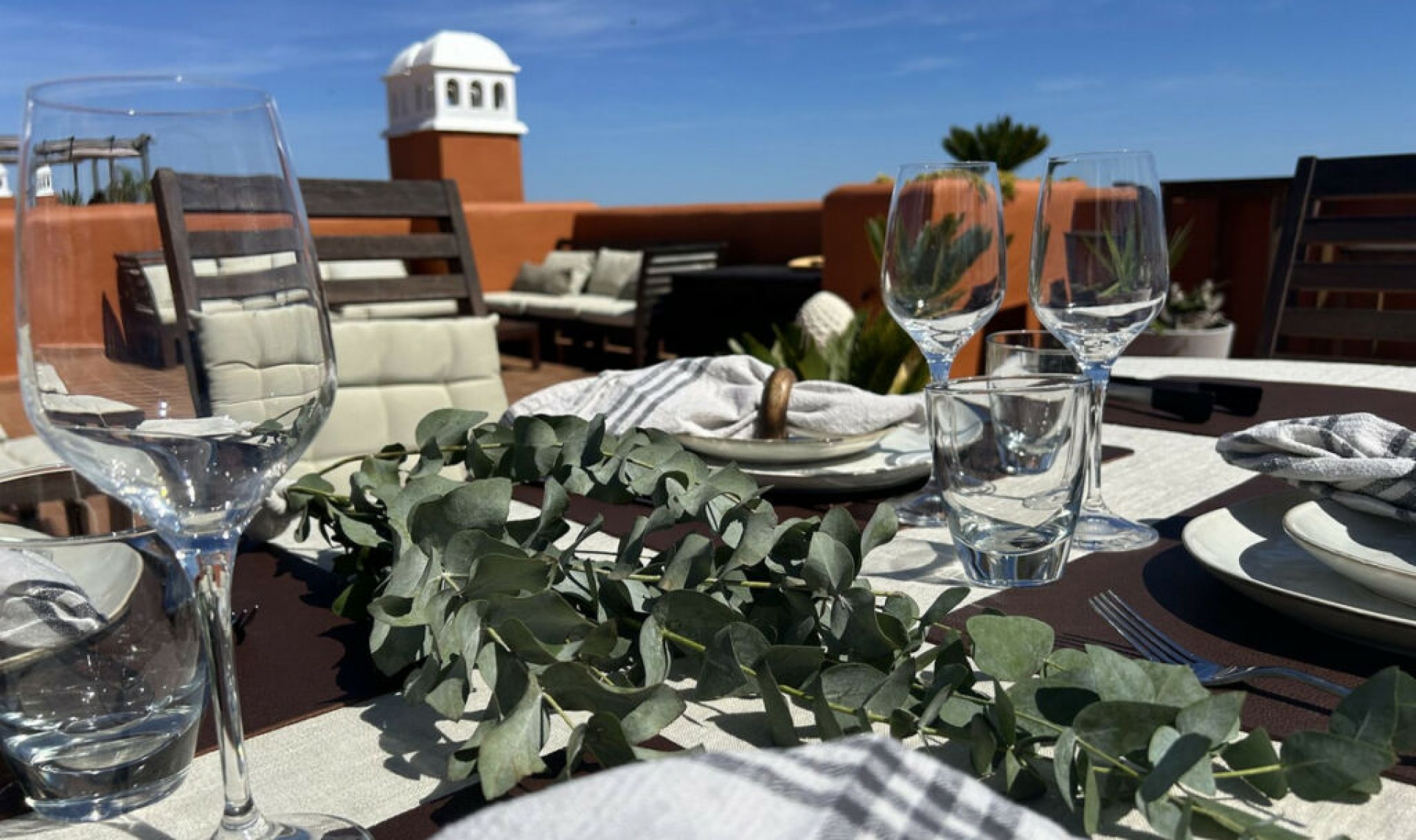 Resale - Apartment -
La Duquesa