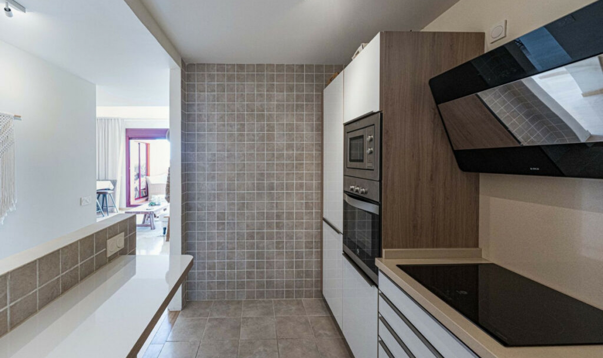 Resale - Apartment -
La Duquesa