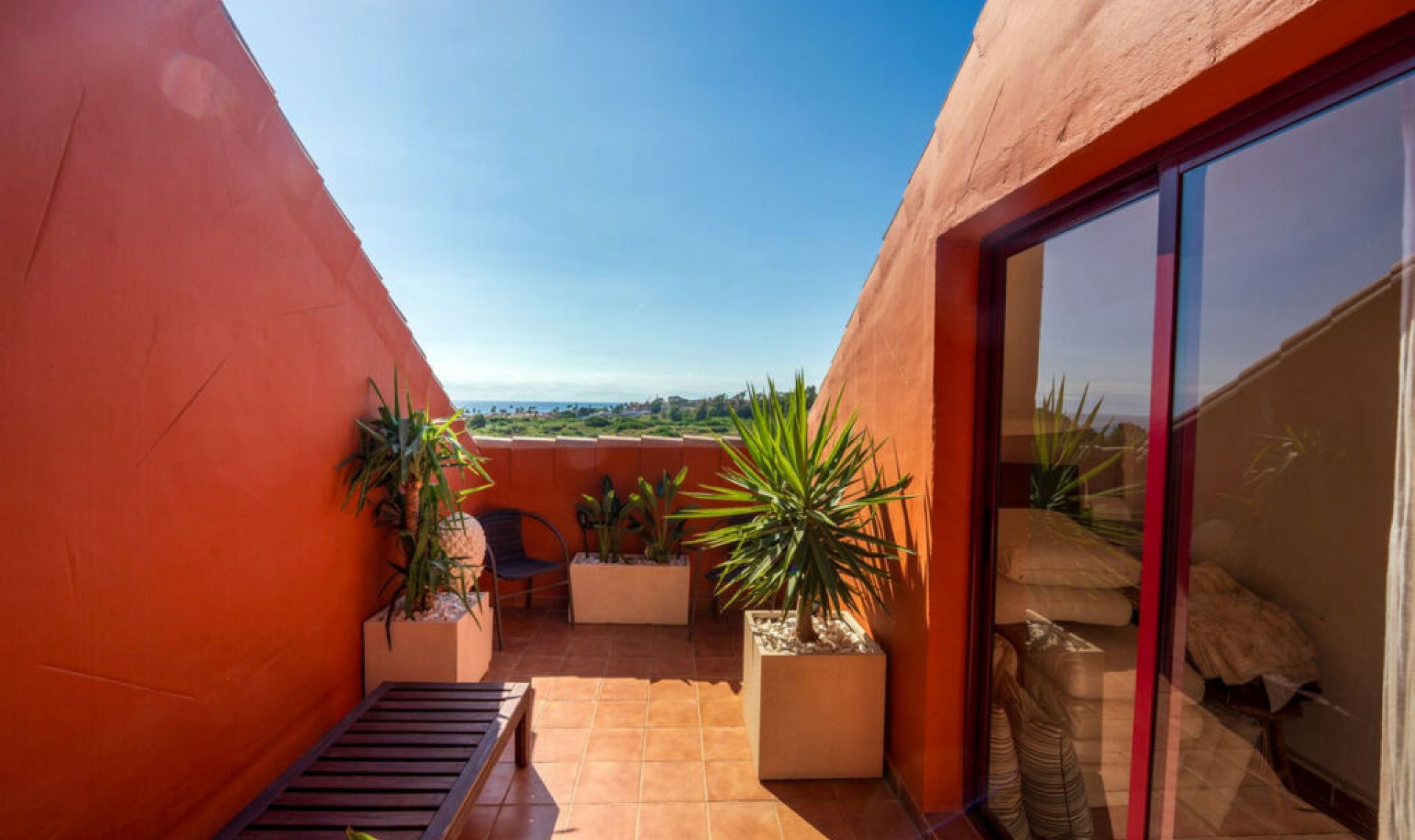 Resale - Apartment -
La Duquesa