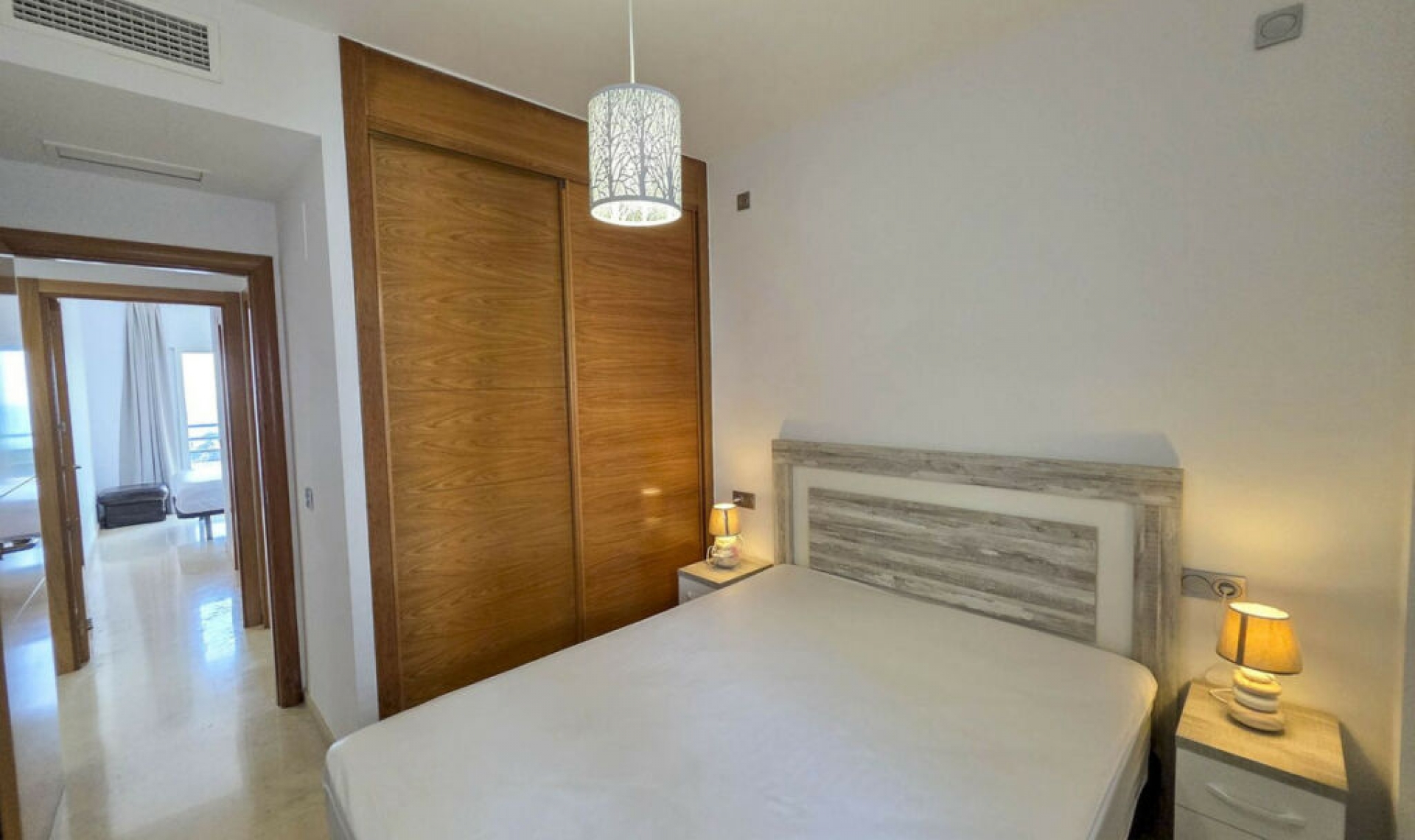 Resale - Apartment -
La Duquesa