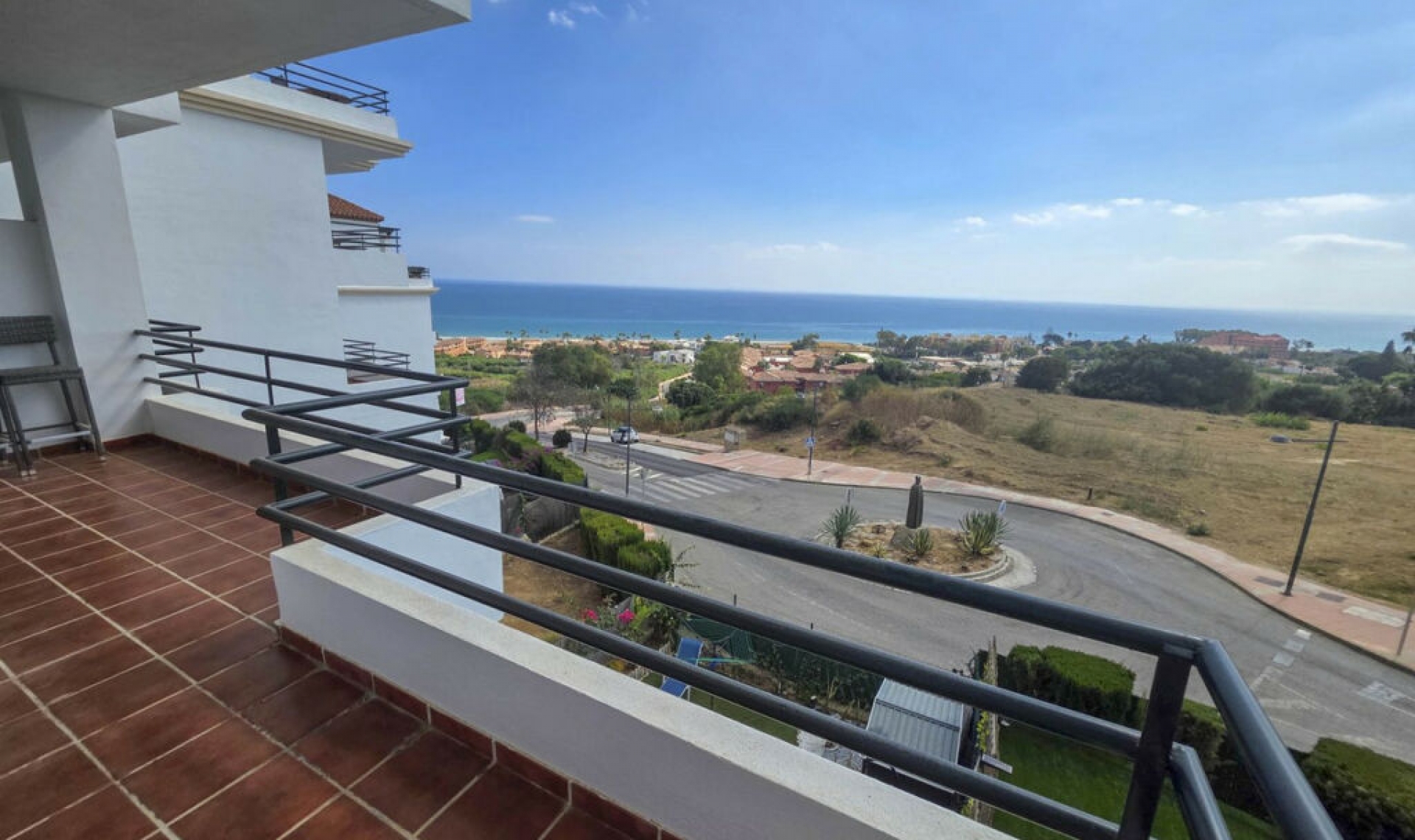 Resale - Apartment -
La Duquesa