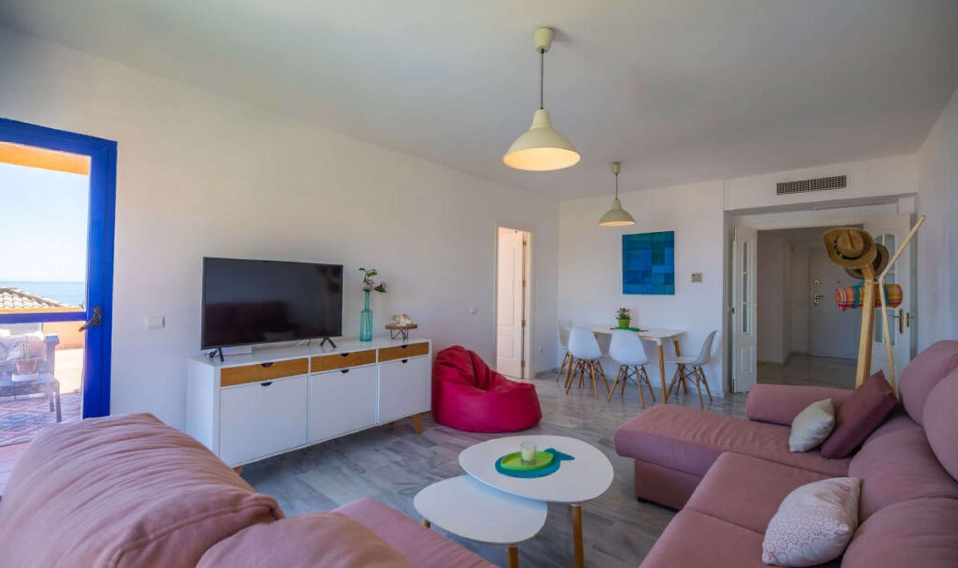 Resale - Apartment -
La Duquesa