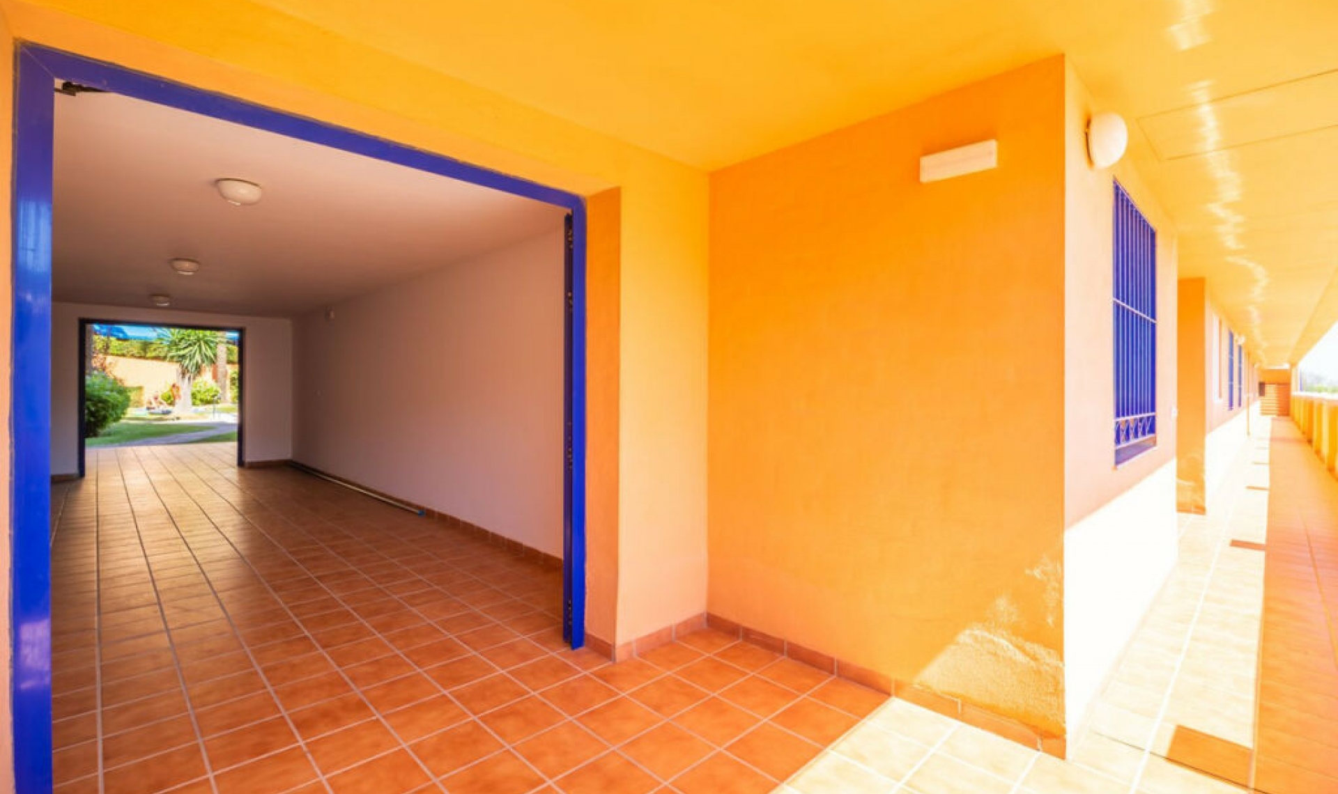 Resale - Apartment -
La Duquesa