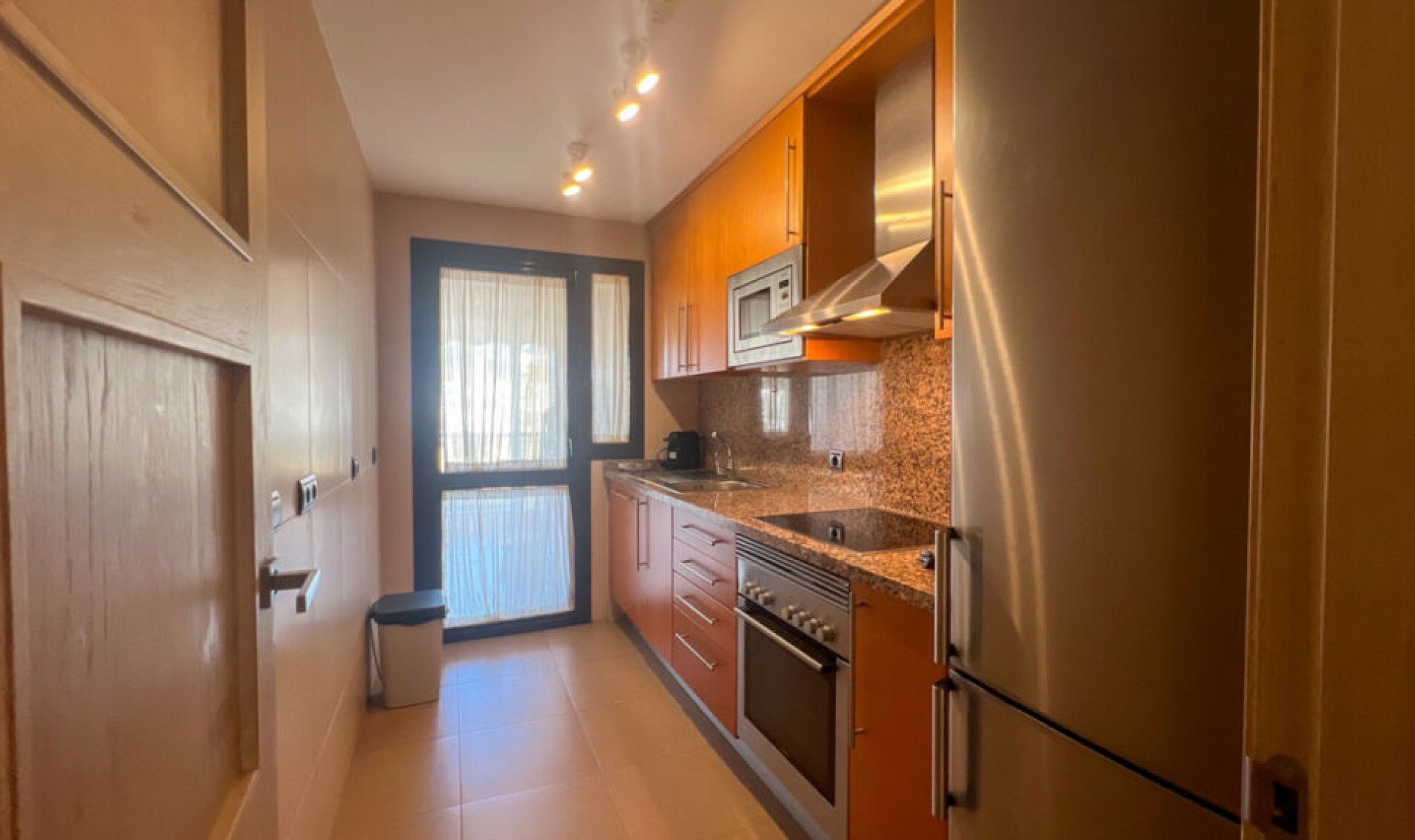 Resale - Apartment -
La Duquesa
