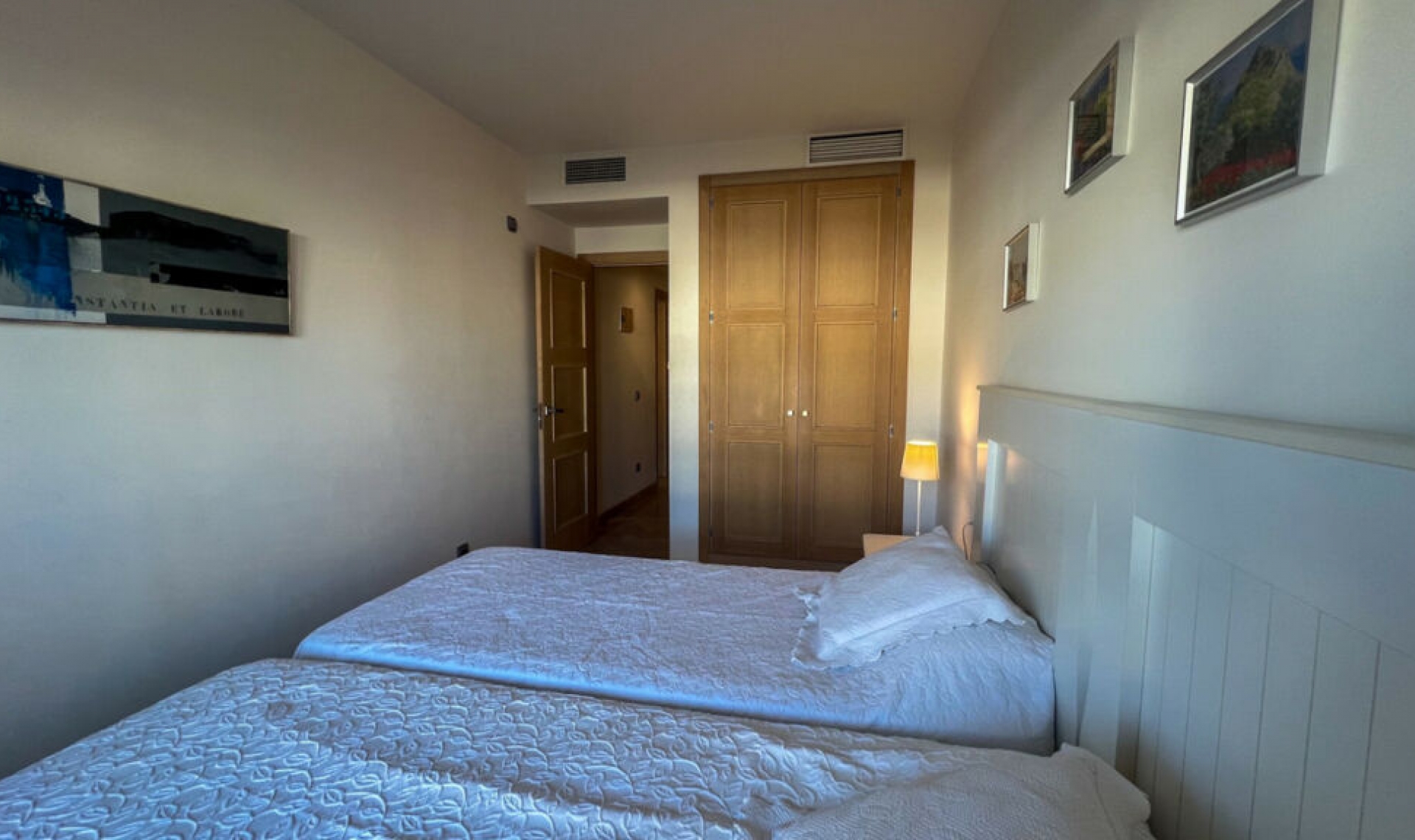 Resale - Apartment -
La Duquesa