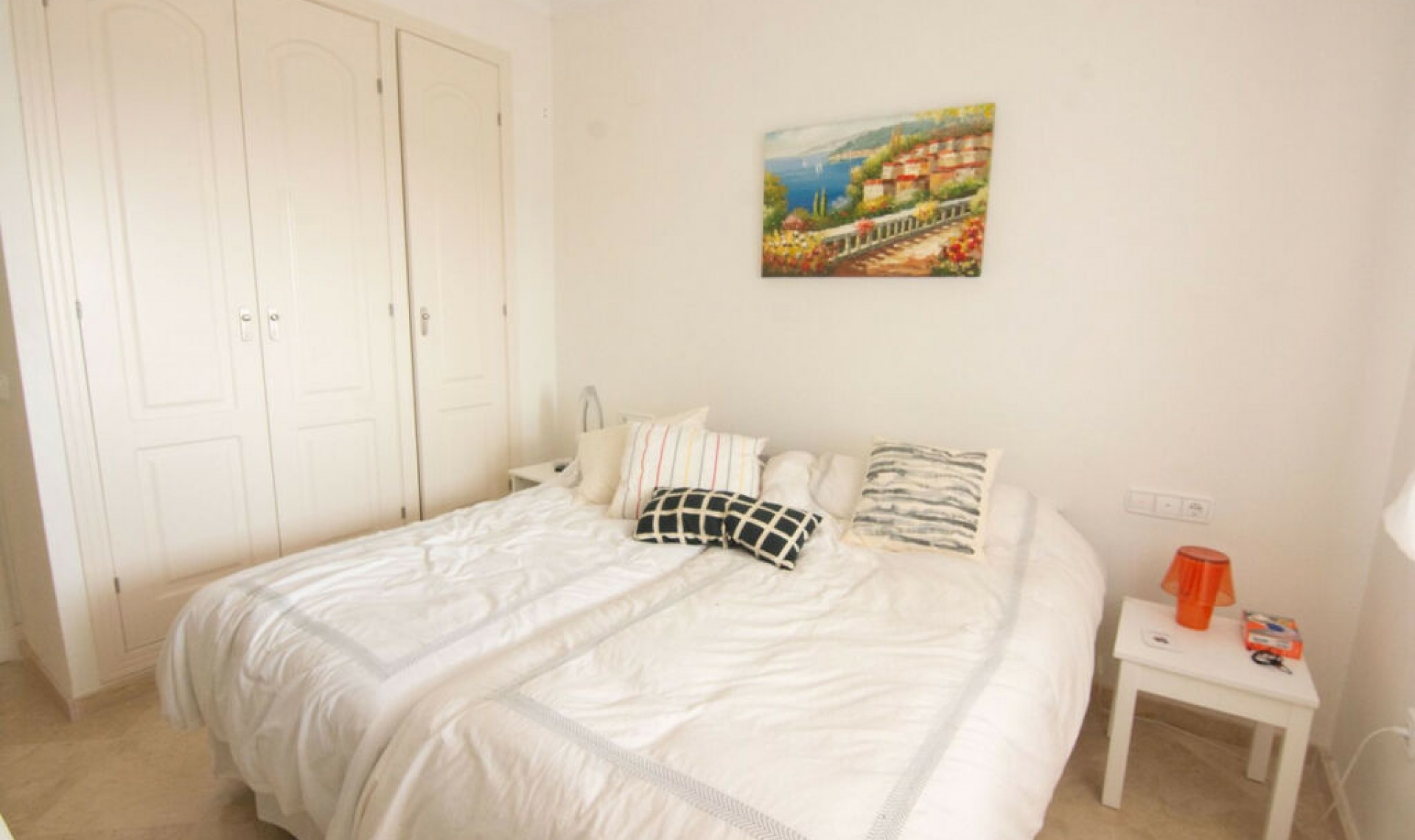 Resale - Apartment -
La Mairena