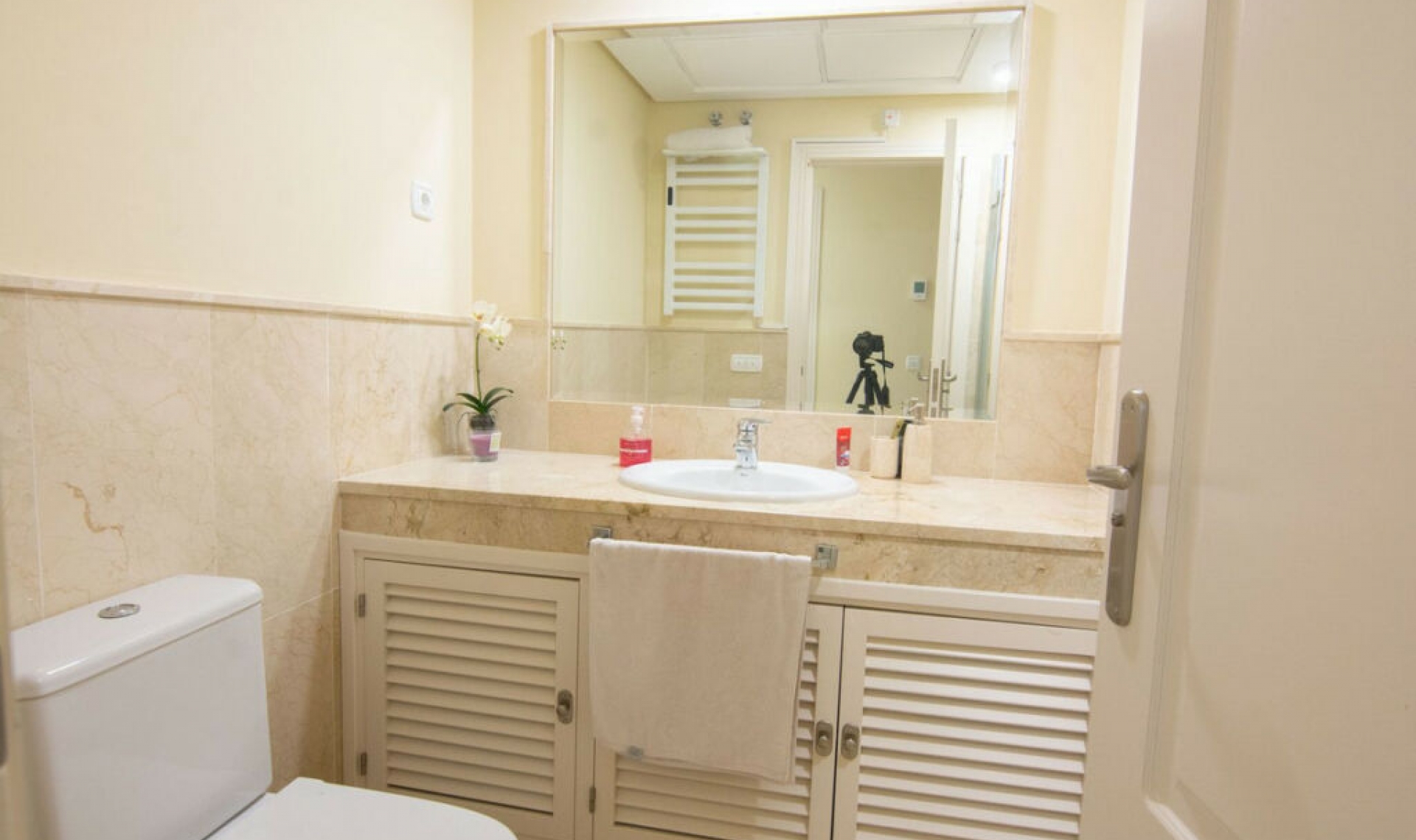 Resale - Apartment -
La Mairena